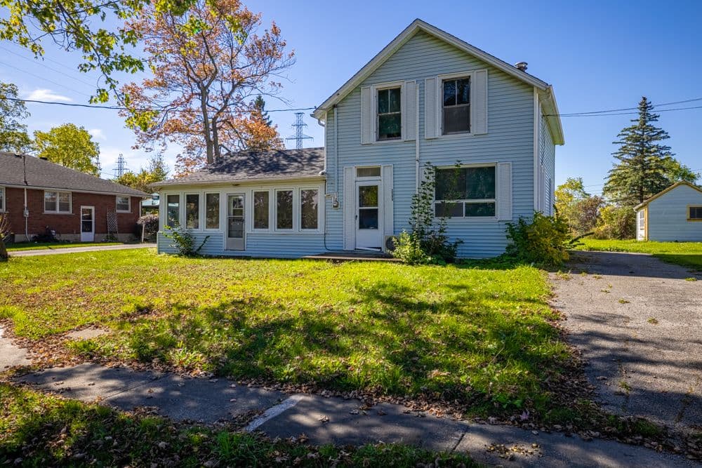 2295 CENTRE Street, Thorold, ON L0S 1A0