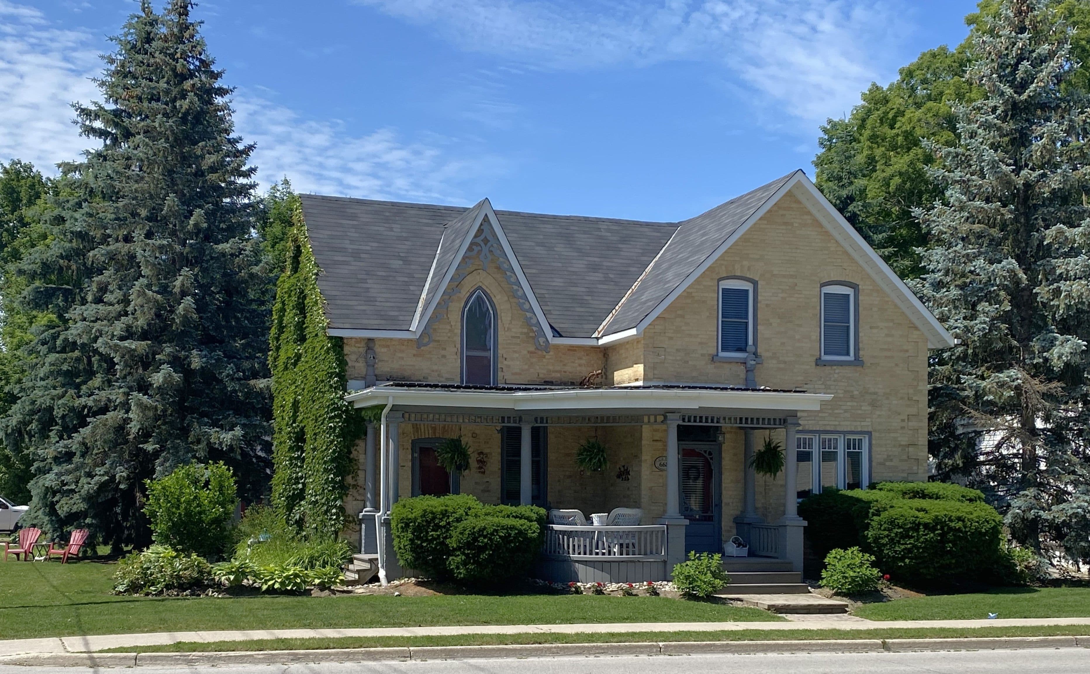 668 Gustavus Street, Saugeen Shores, ON N0H 2C0