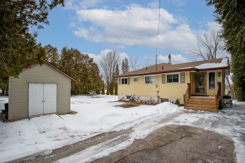 216 George Drive, Kawartha Lakes, ON K0M 1A0