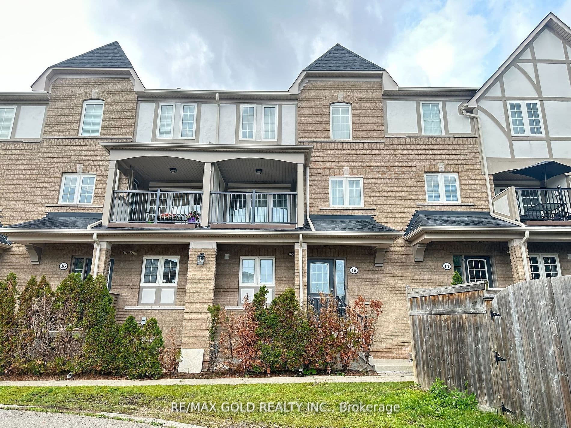 2361 Parkhaven Boulevard 15, Oakville, ON L6H 7S7