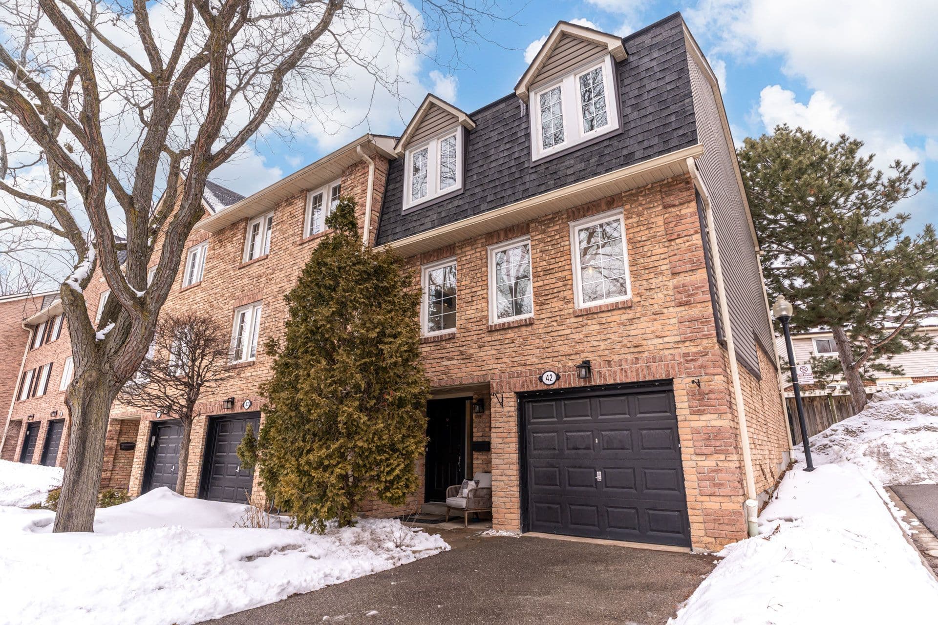 2766 Folkway Drive 42, Mississauga, ON L5L 3M3