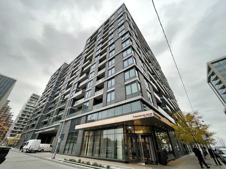 1 Edgewater Drive 723, Toronto C08, ON M5A 0L1