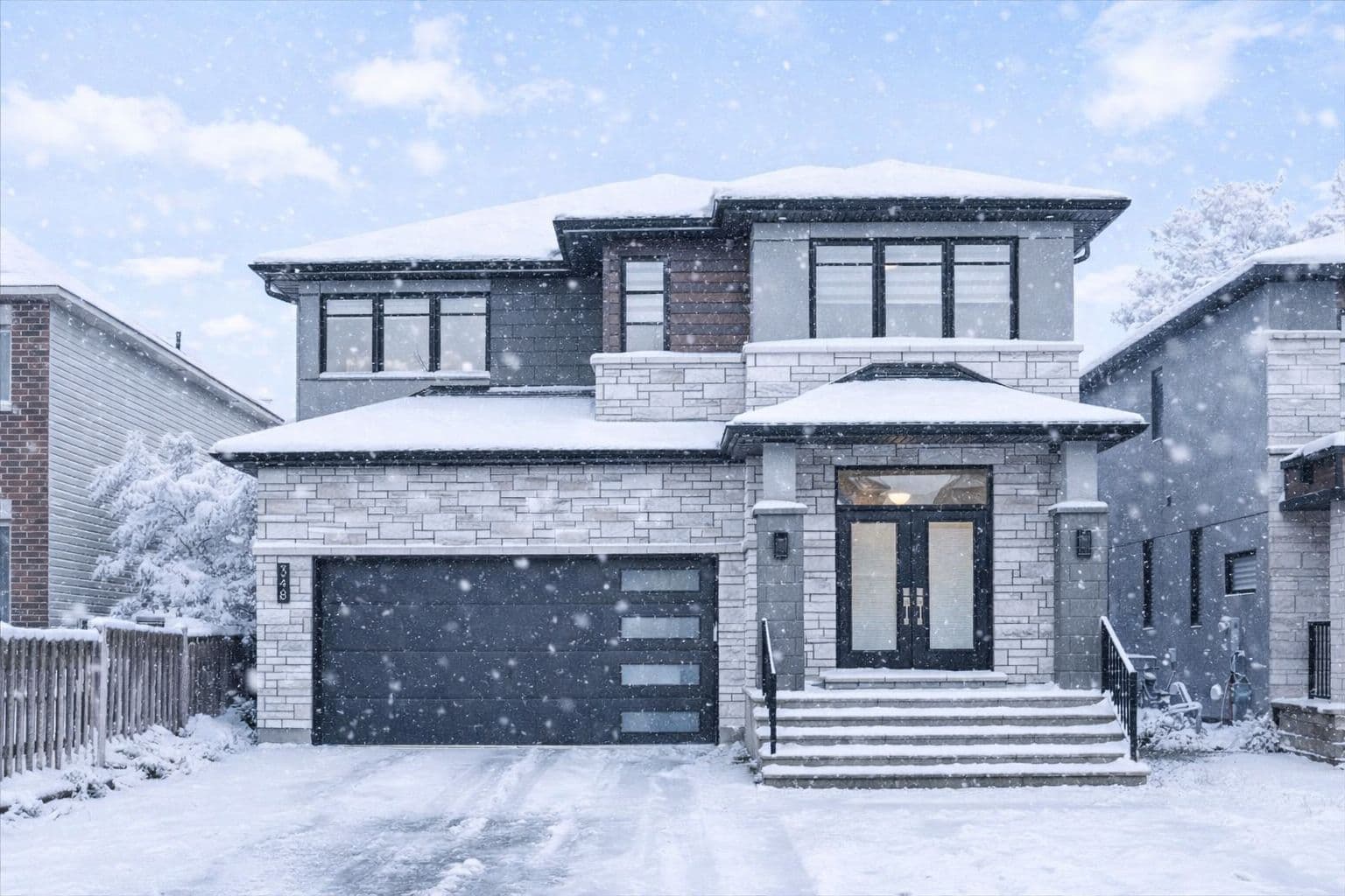 348 Abbeydale Circle, Kanata, ON K2K 0E9