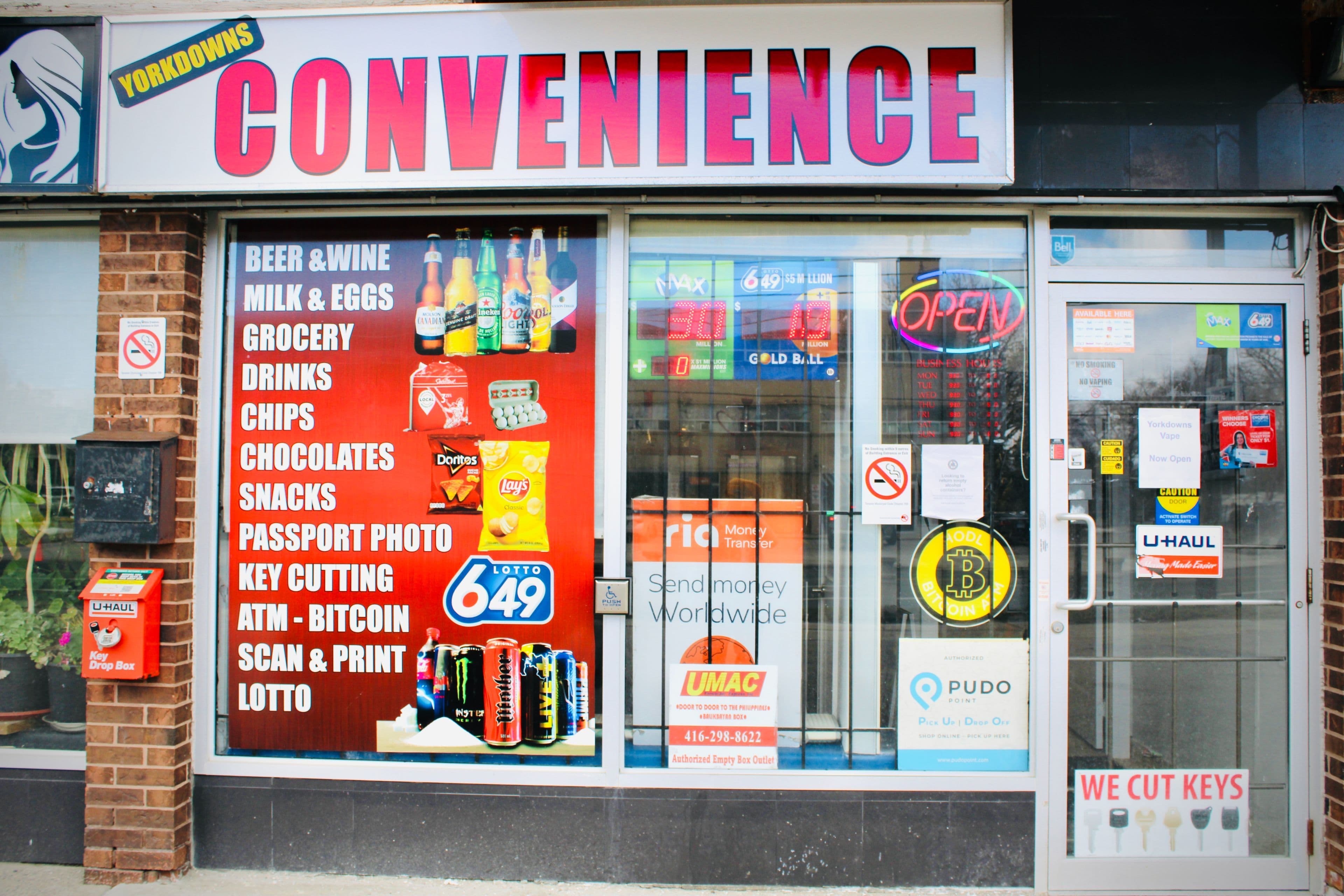 4119 Bathurst Street, Toronto C07, ON M3H 3P4