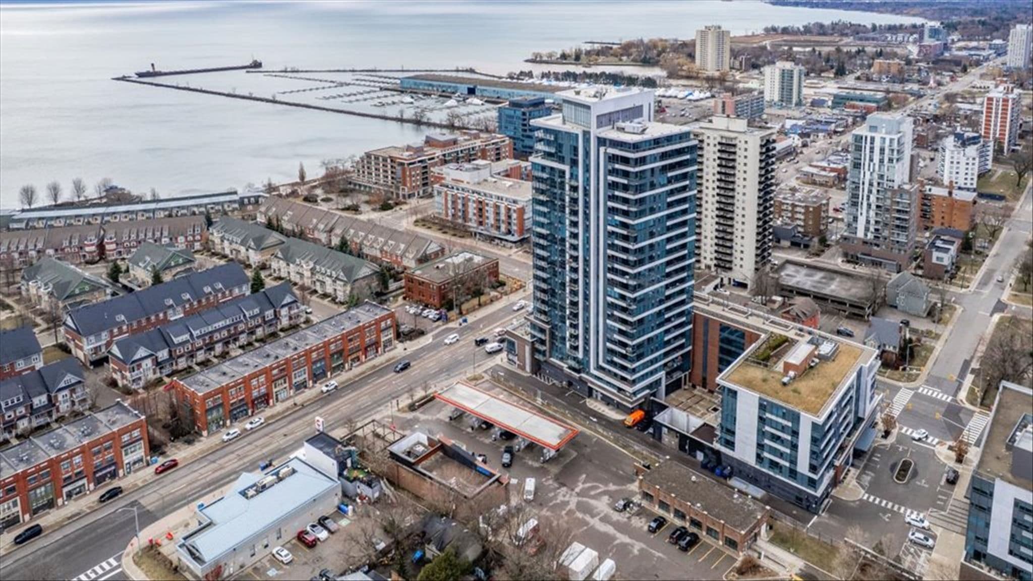 1 Hurontario Street 1201, Mississauga, ON L5G 0A3