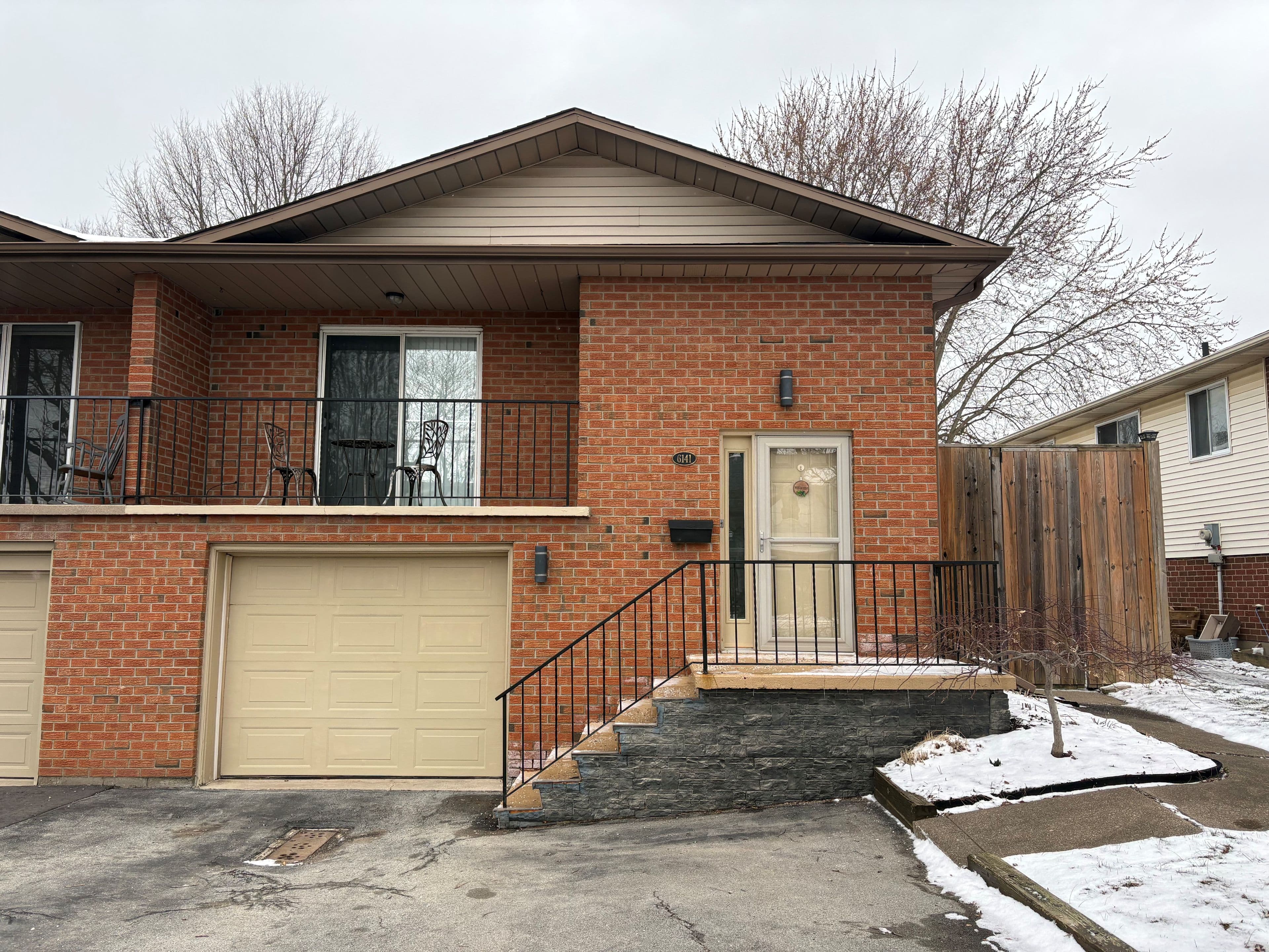 6141 Wildrose Crescent, Niagara Falls, ON L2G 7T3