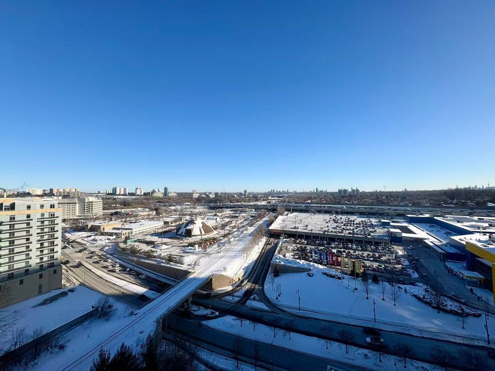 33 Singer Court 1511, Toronto C15, ON M2K 0B4