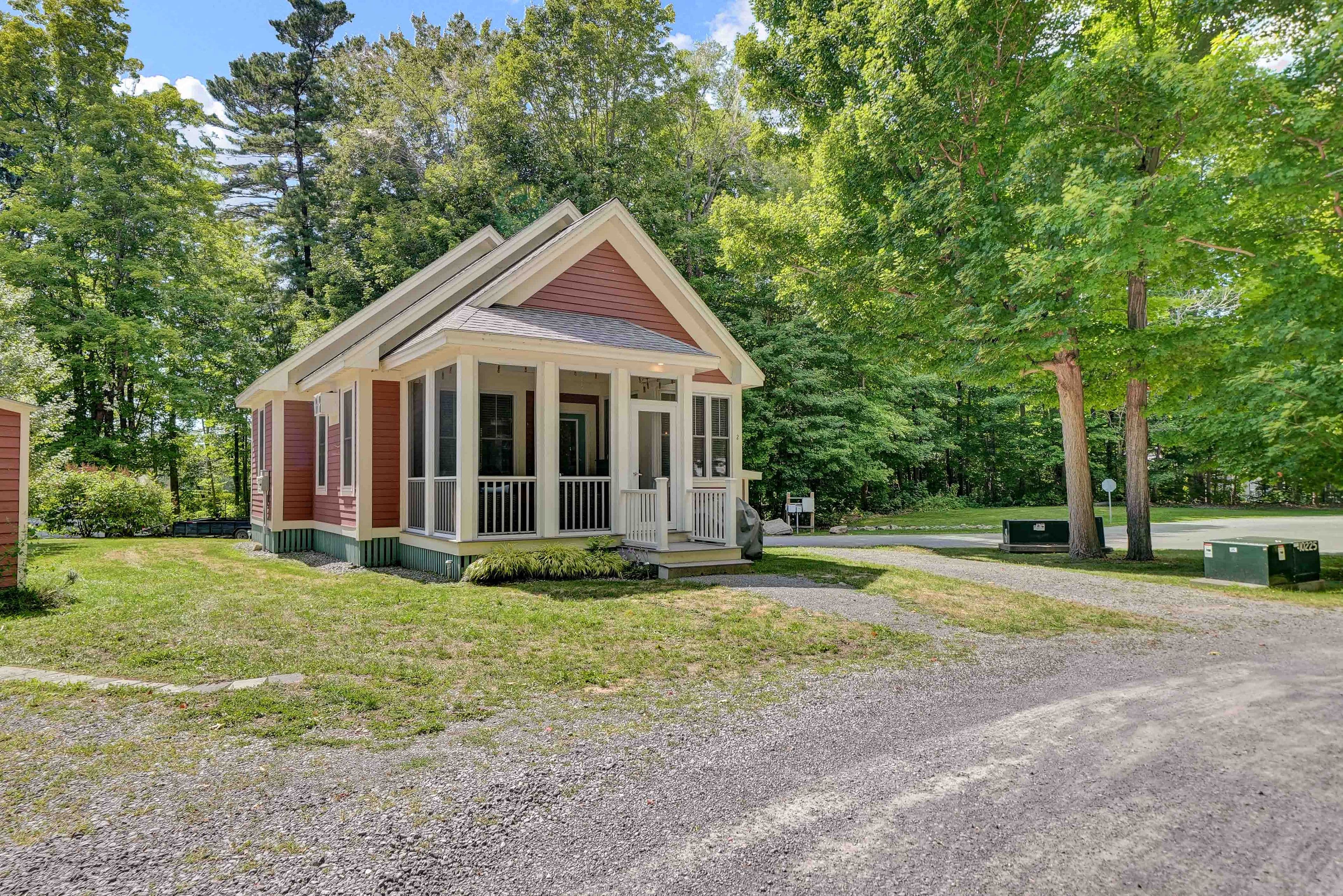 2 Pine Forest Lane, Prince Edward County, ON K0K 1P0