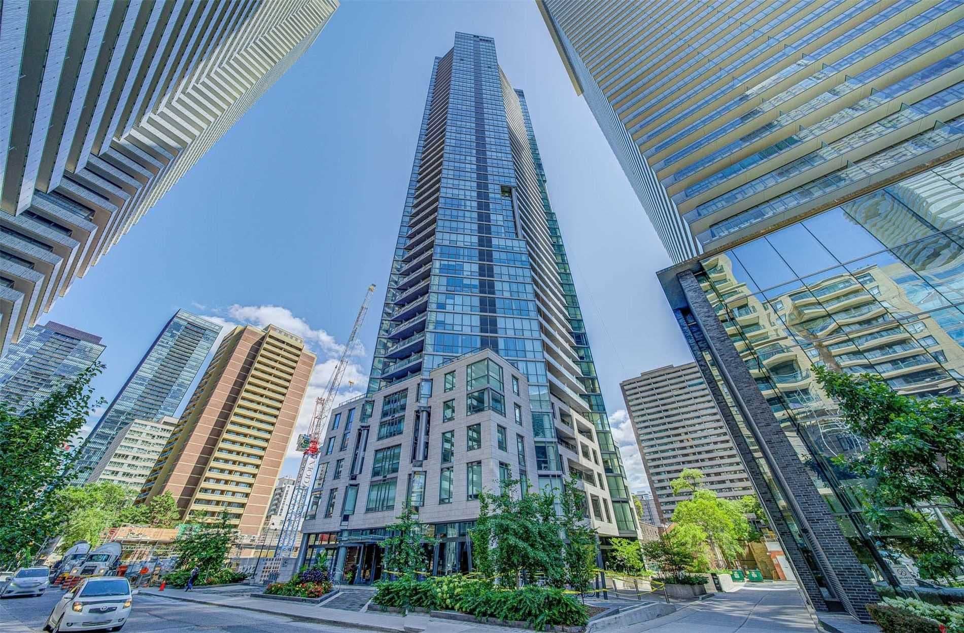 45 Charles Street E 2301, Toronto C08, ON M4Y 0B8