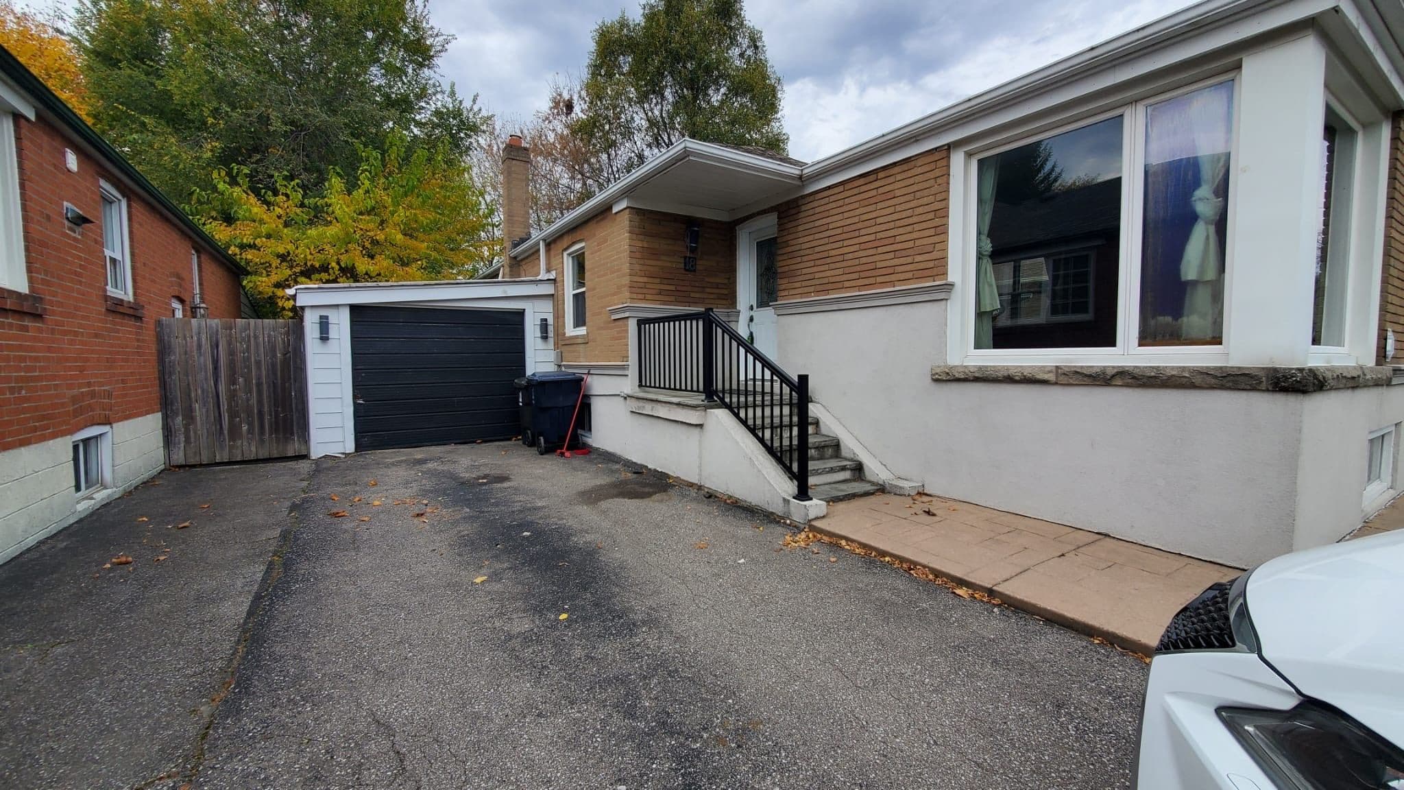 18 Maywood Park, Toronto E04, ON M1K 2G8