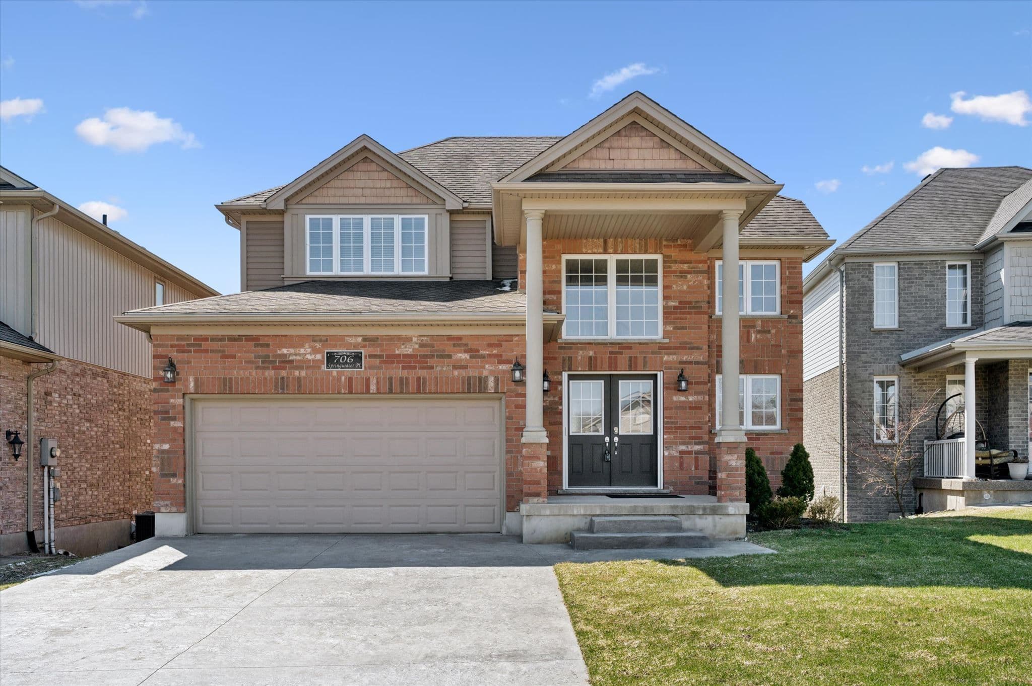 706 Springwater Place, Waterloo, ON N2V 2S5