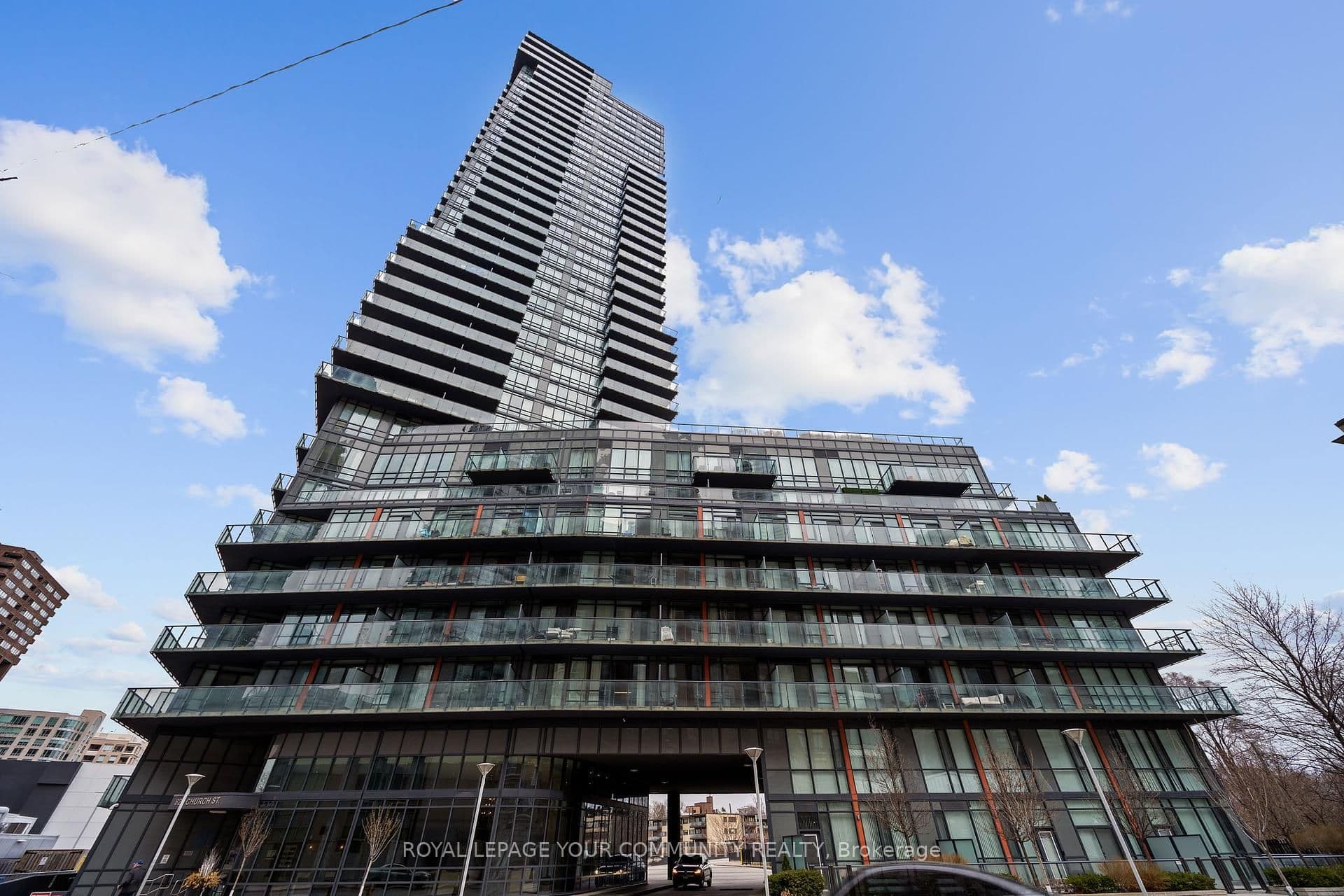 825 Church Street 611, Toronto C09, ON M4W 3Z4