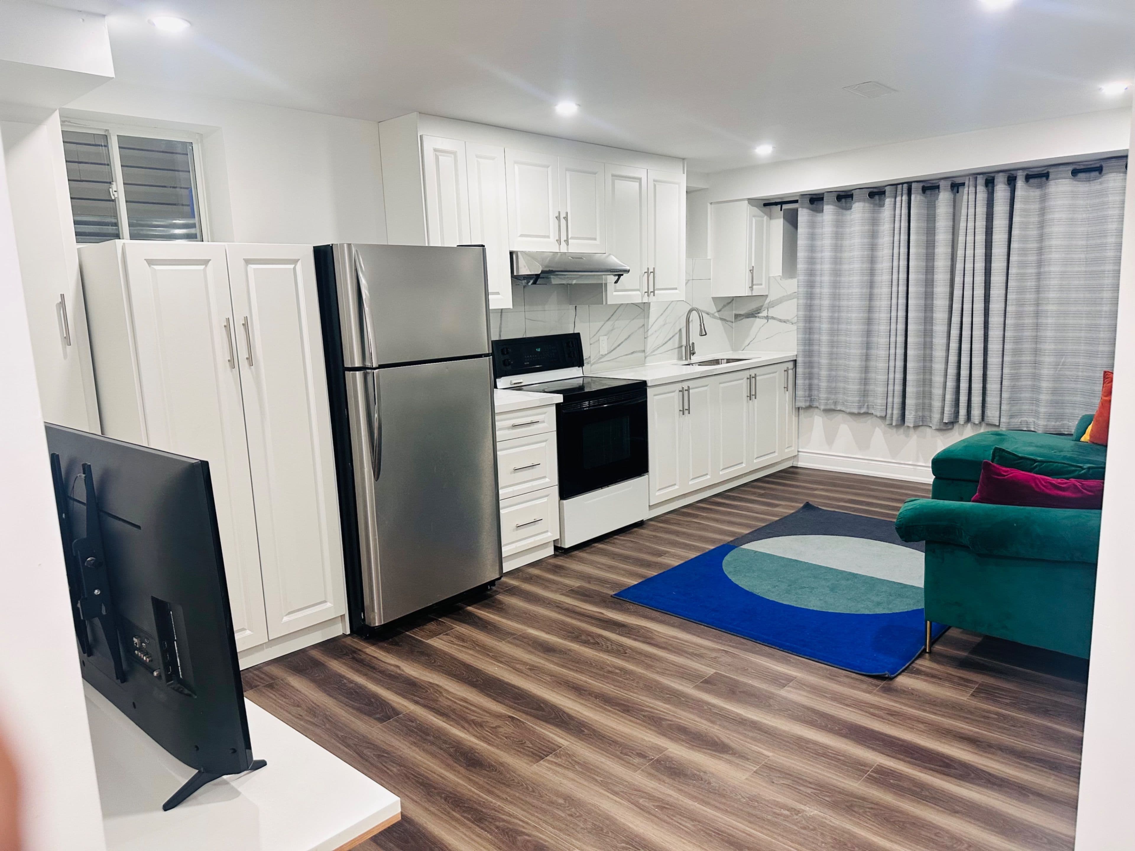 180 Esther Crescent Basement, Thorold, ON L3B 0G9