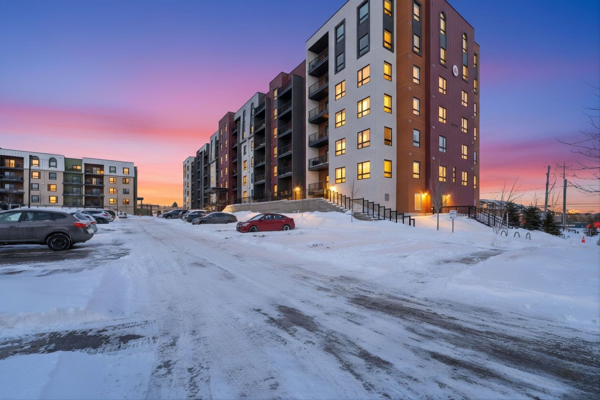 4 Spice Way 501, Barrie, ON L9J 0M2