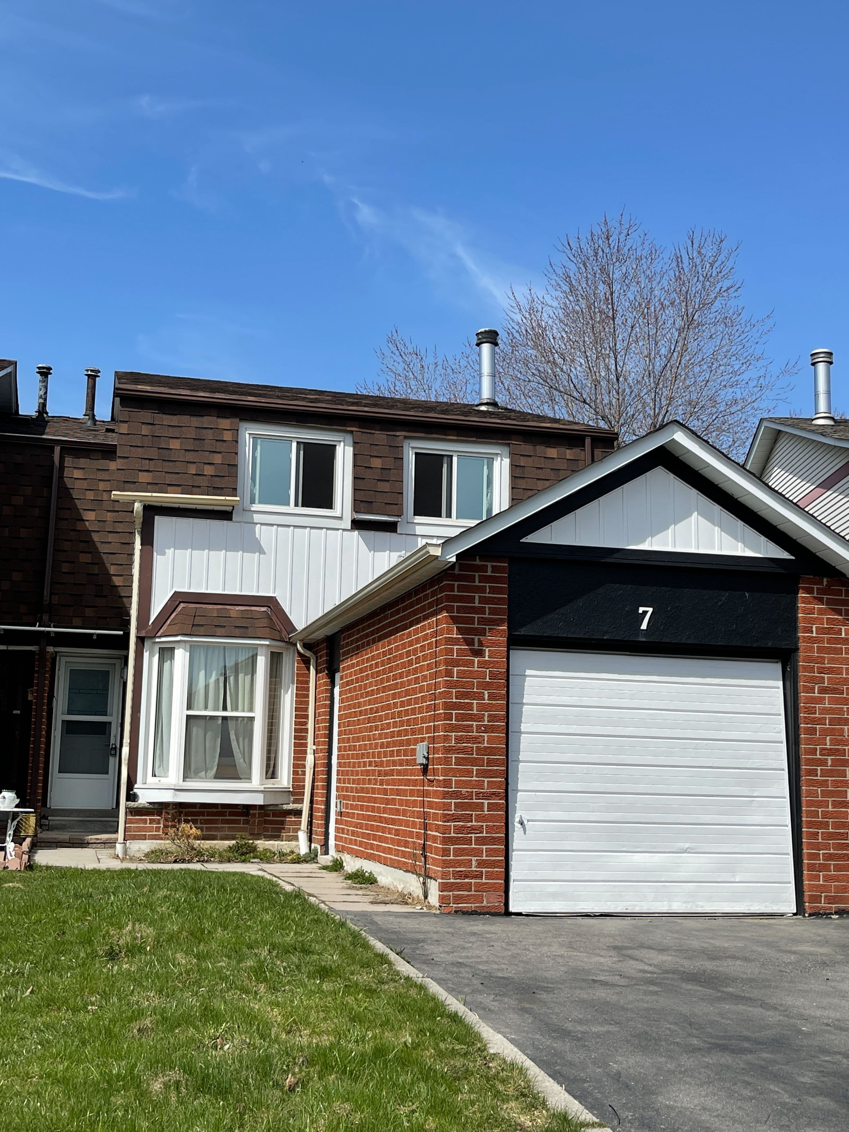 7 Barnwell Drive, Toronto E07, ON M1V 1Y7