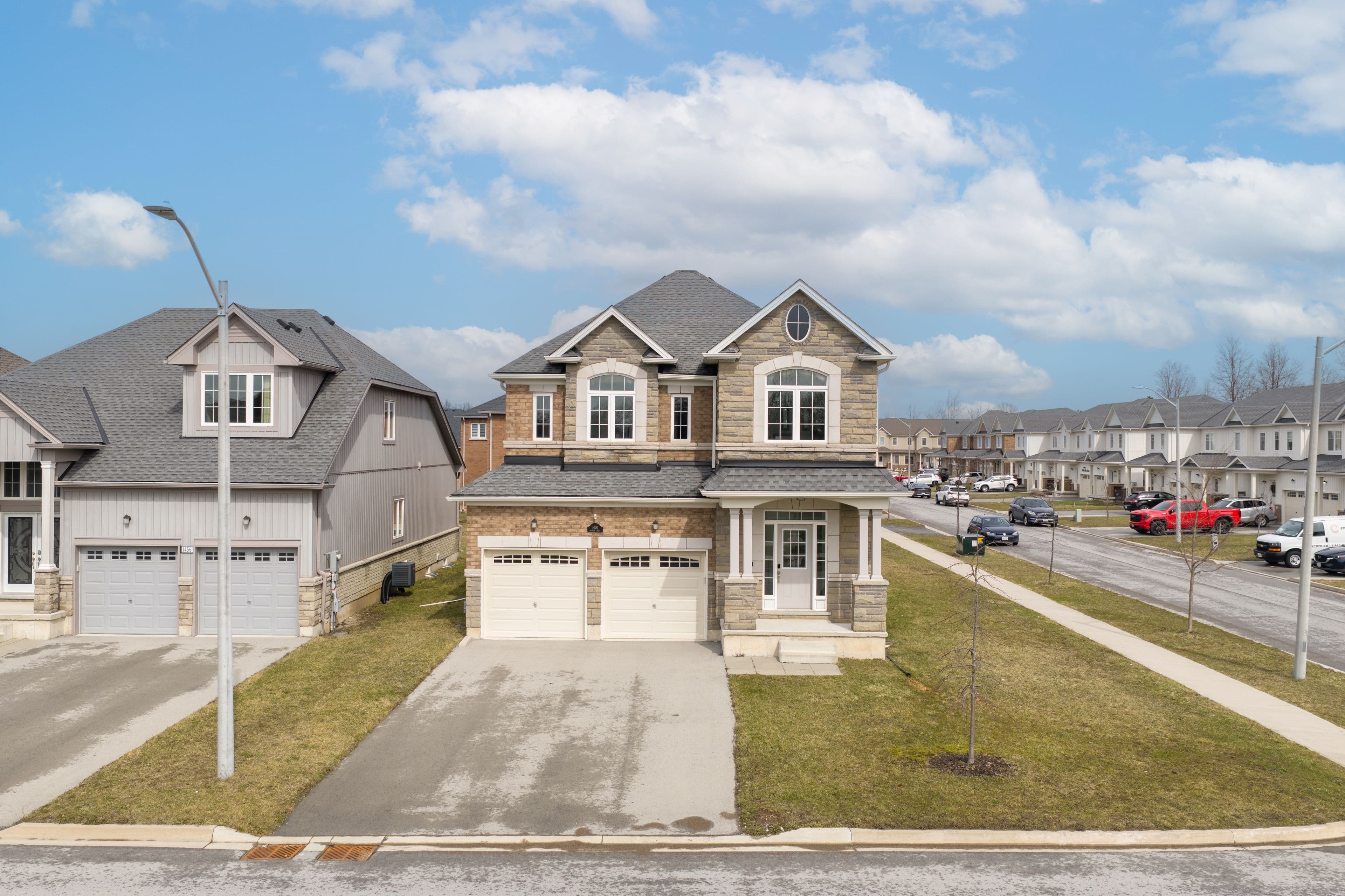 1450 Sharon Drive, Fort Erie, ON L2A 0C8