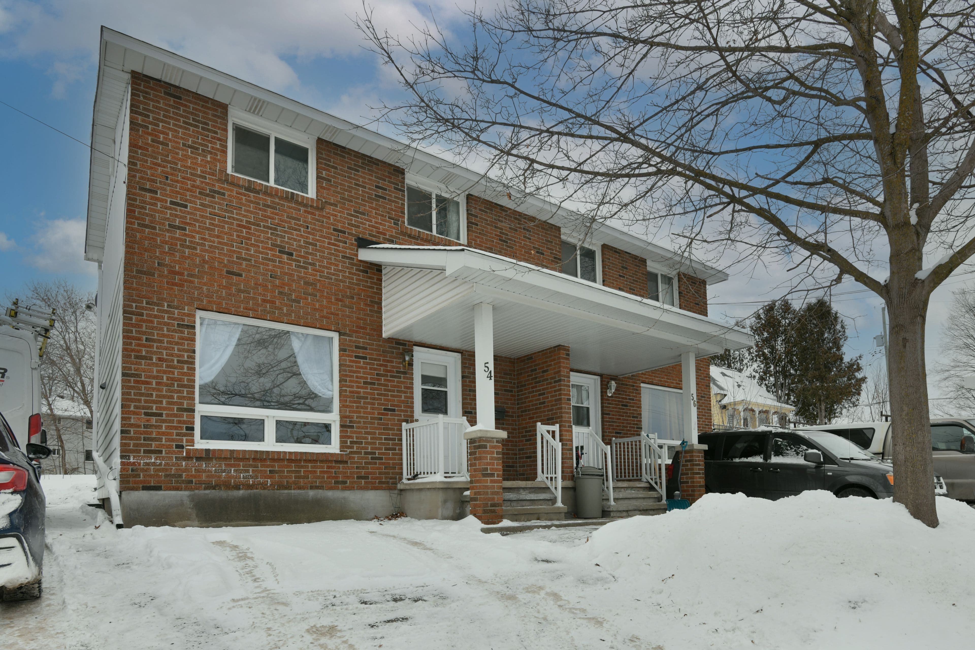 54 William Street W, Arnprior, ON K7S 1J9