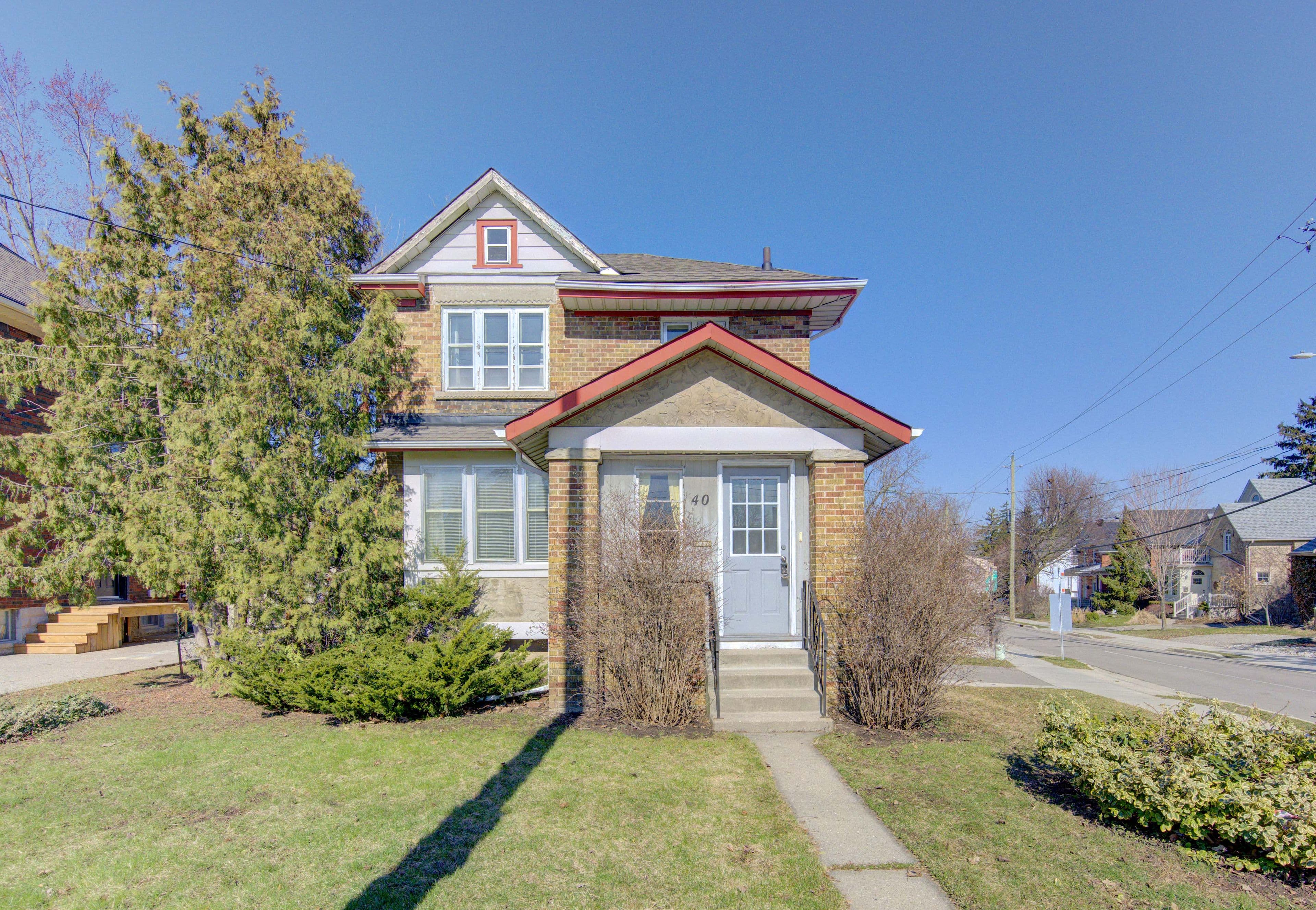 40 Union Street E, Waterloo, ON N2J 1B7