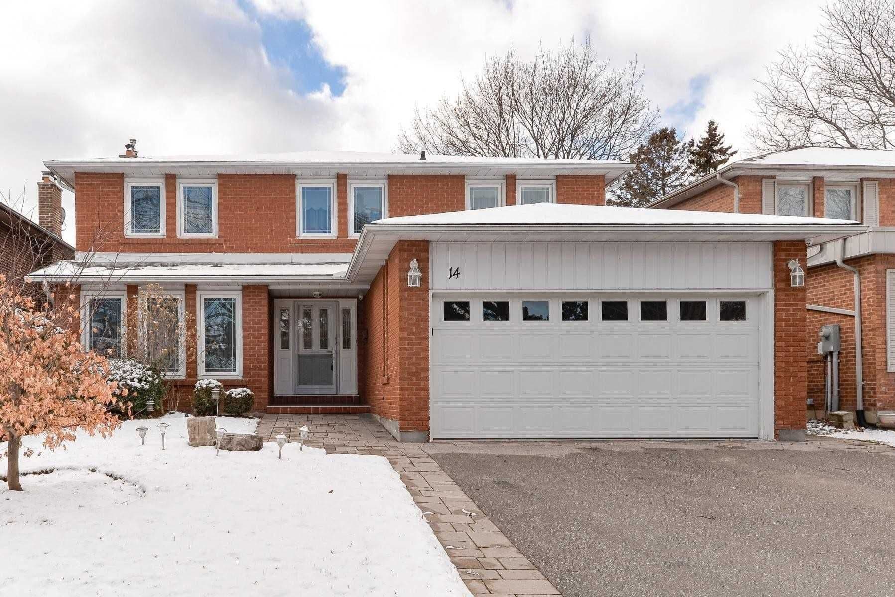 14 Canterbury Crescent, Toronto W08, ON M9A 5A5