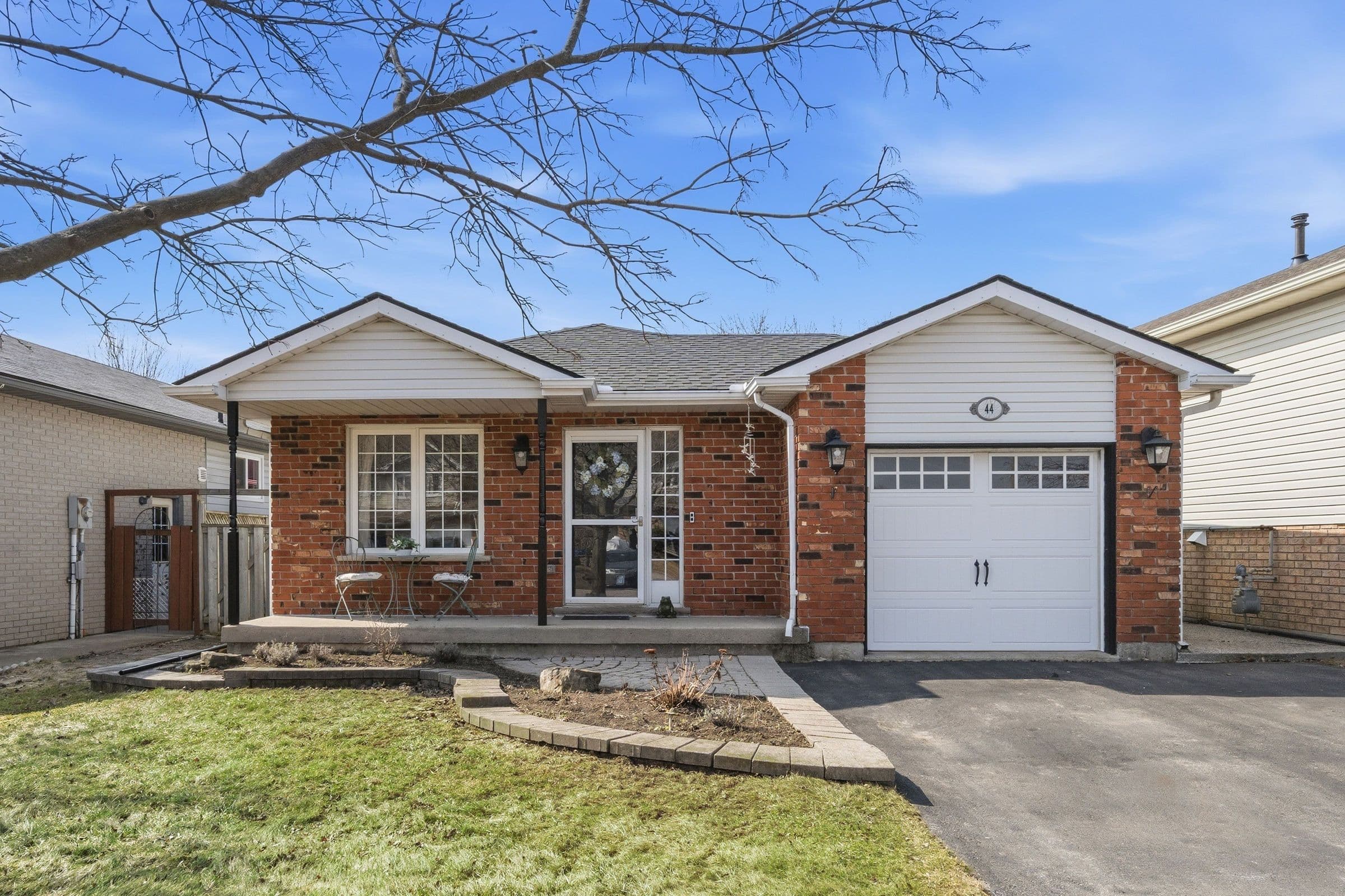 44 Marion Street, Hamilton, ON L0R 1W0