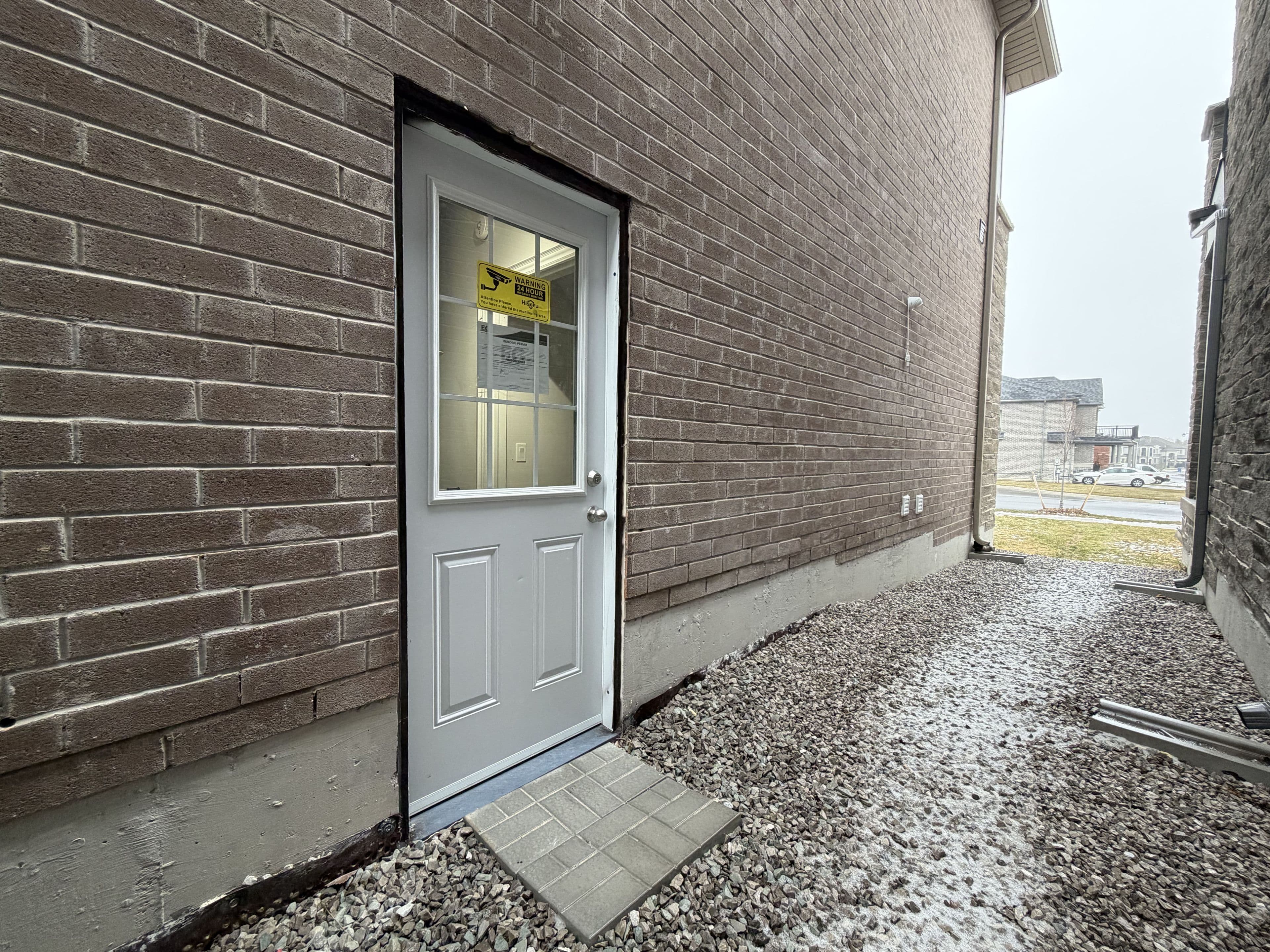 27 Belay Bend, East Gwillimbury, ON L9N 0V8