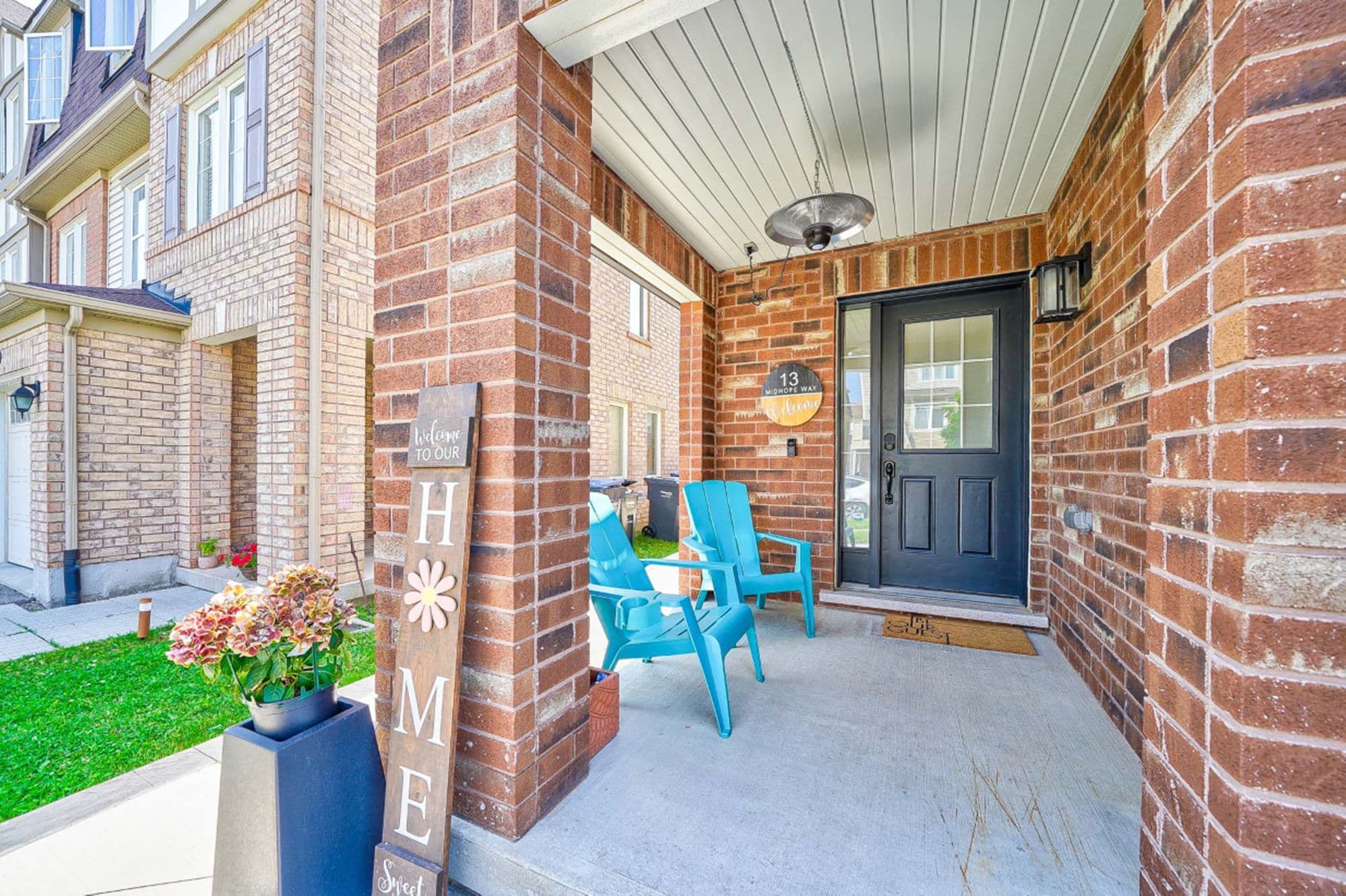 13 Midhope Way, Brampton, ON L6Y 4Y8