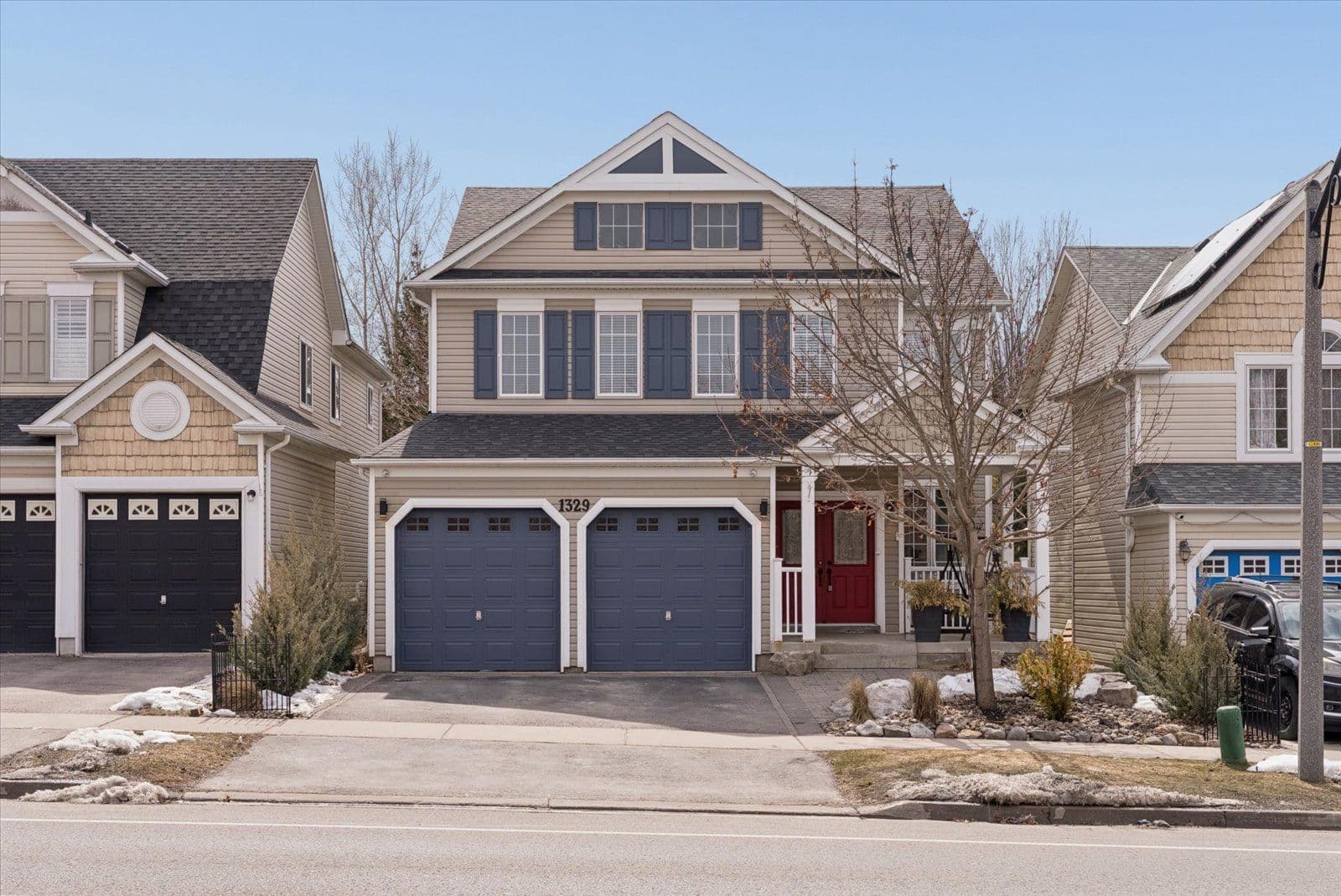 1329 Coldstream Drive, Oshawa, ON L1K 0B5