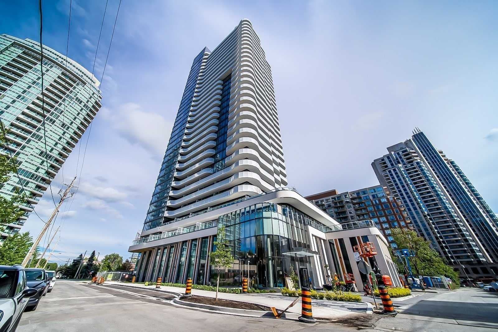 15 Holmes Avenue 308, Toronto C14, ON M2N 0L4