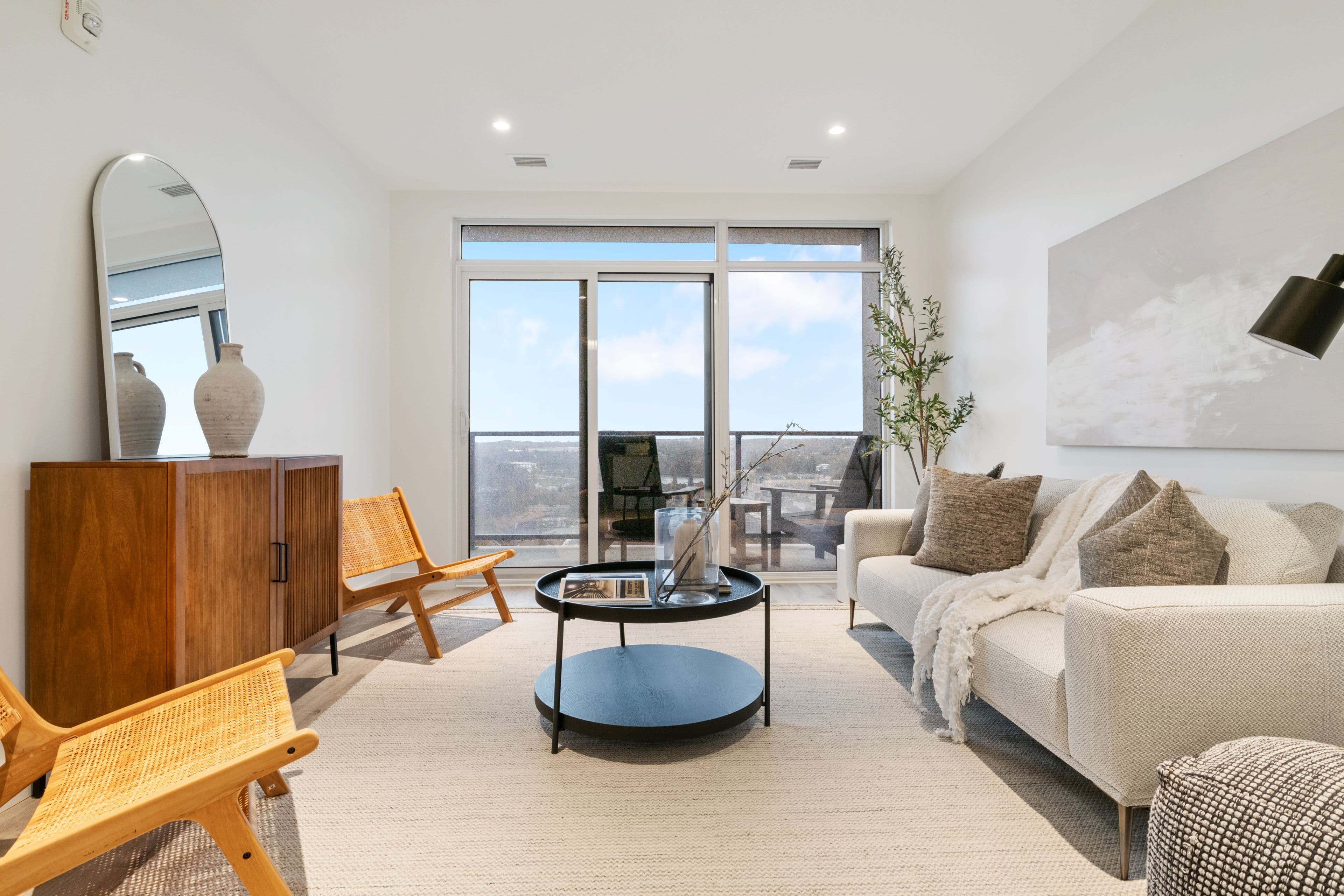 50 Grand Avenue S 1905, Cambridge, ON N1S 0C2