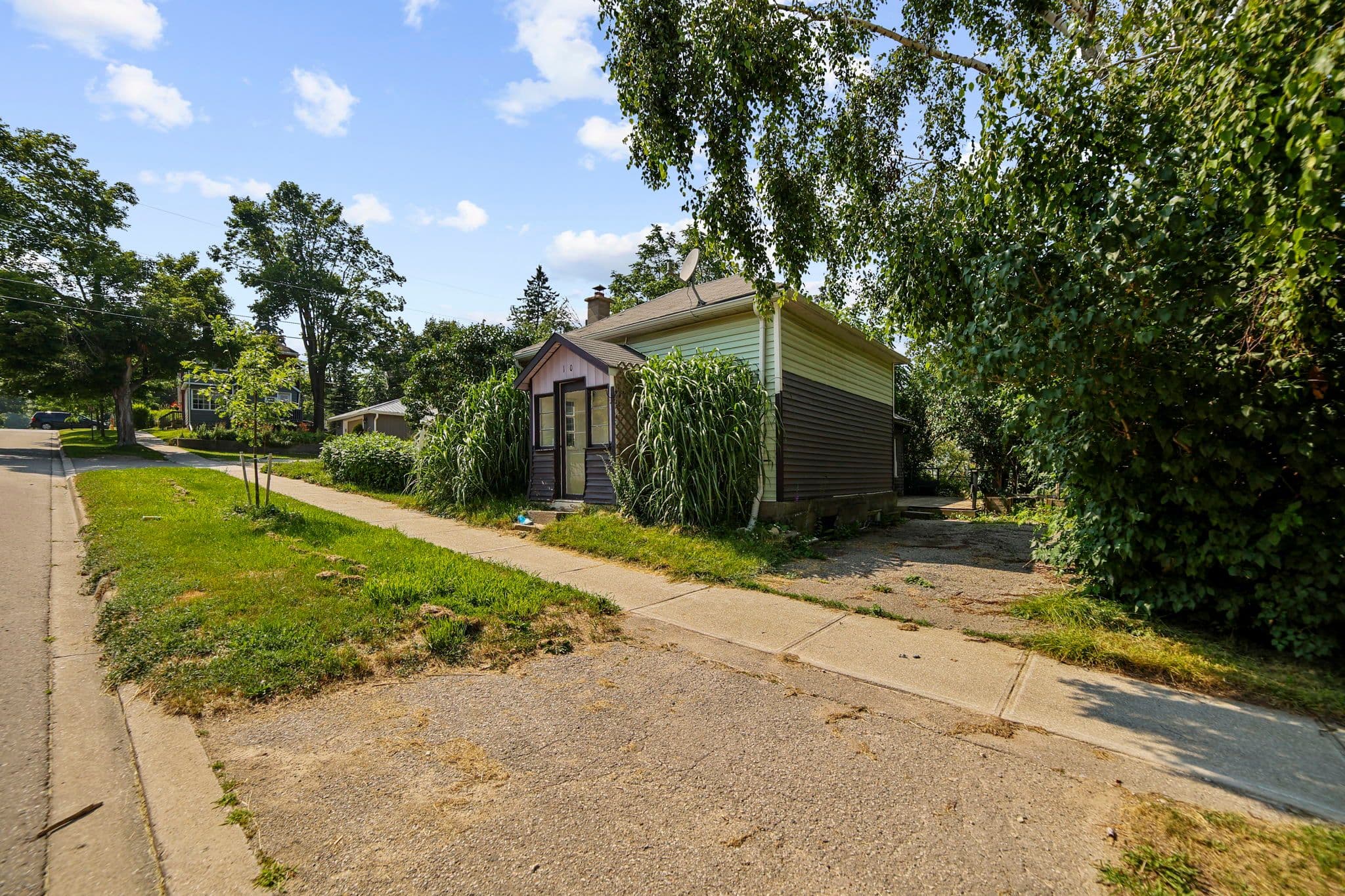 120 Second Avenue E, Shelburne, ON L0N 1S1