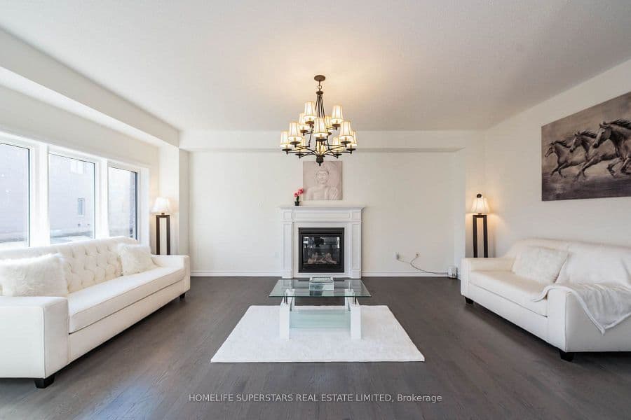 1121 Cole Street, Innisfil, ON L9R 0R3