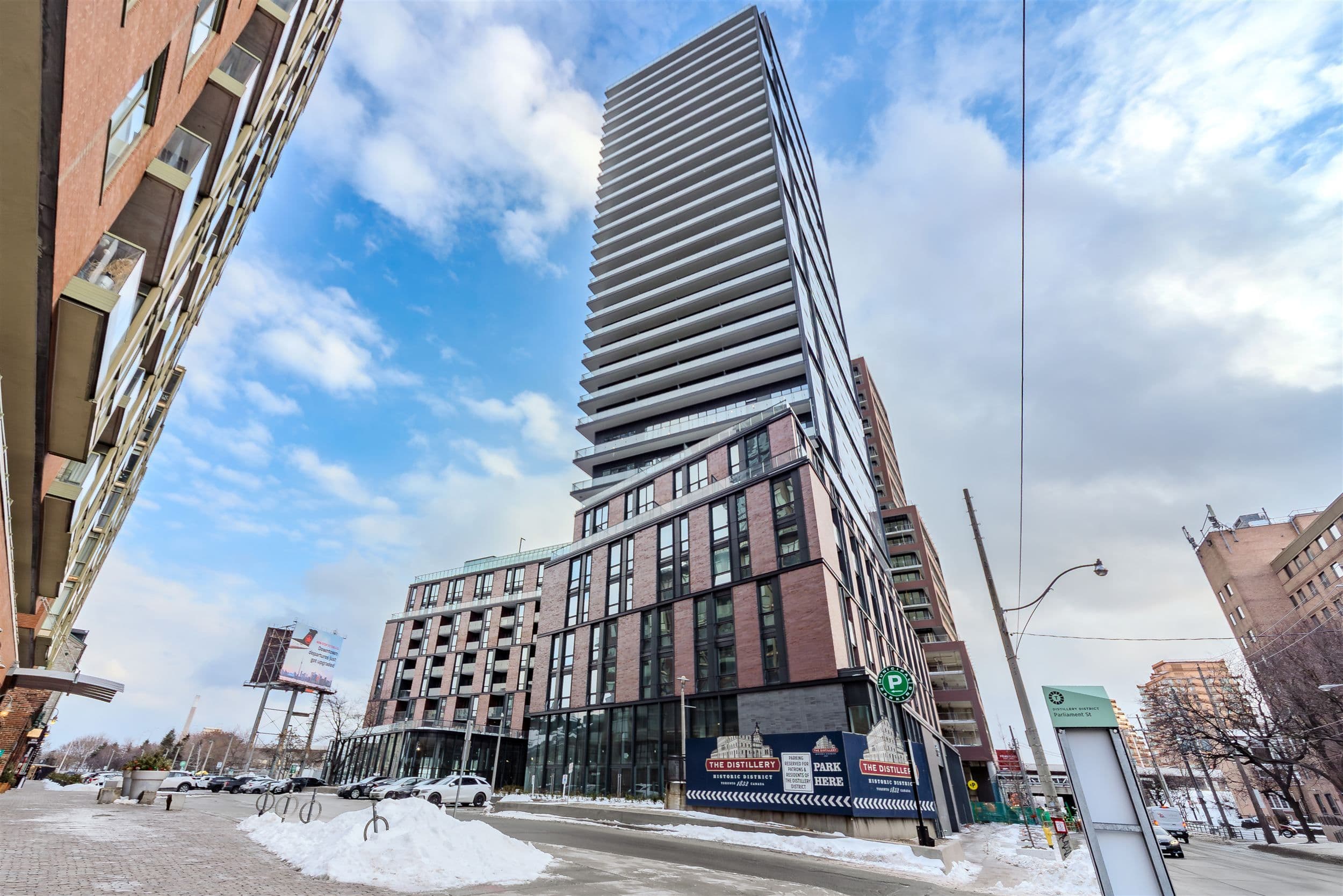 35 Parliament Street 2310, Toronto C08, ON M5A 0Z5