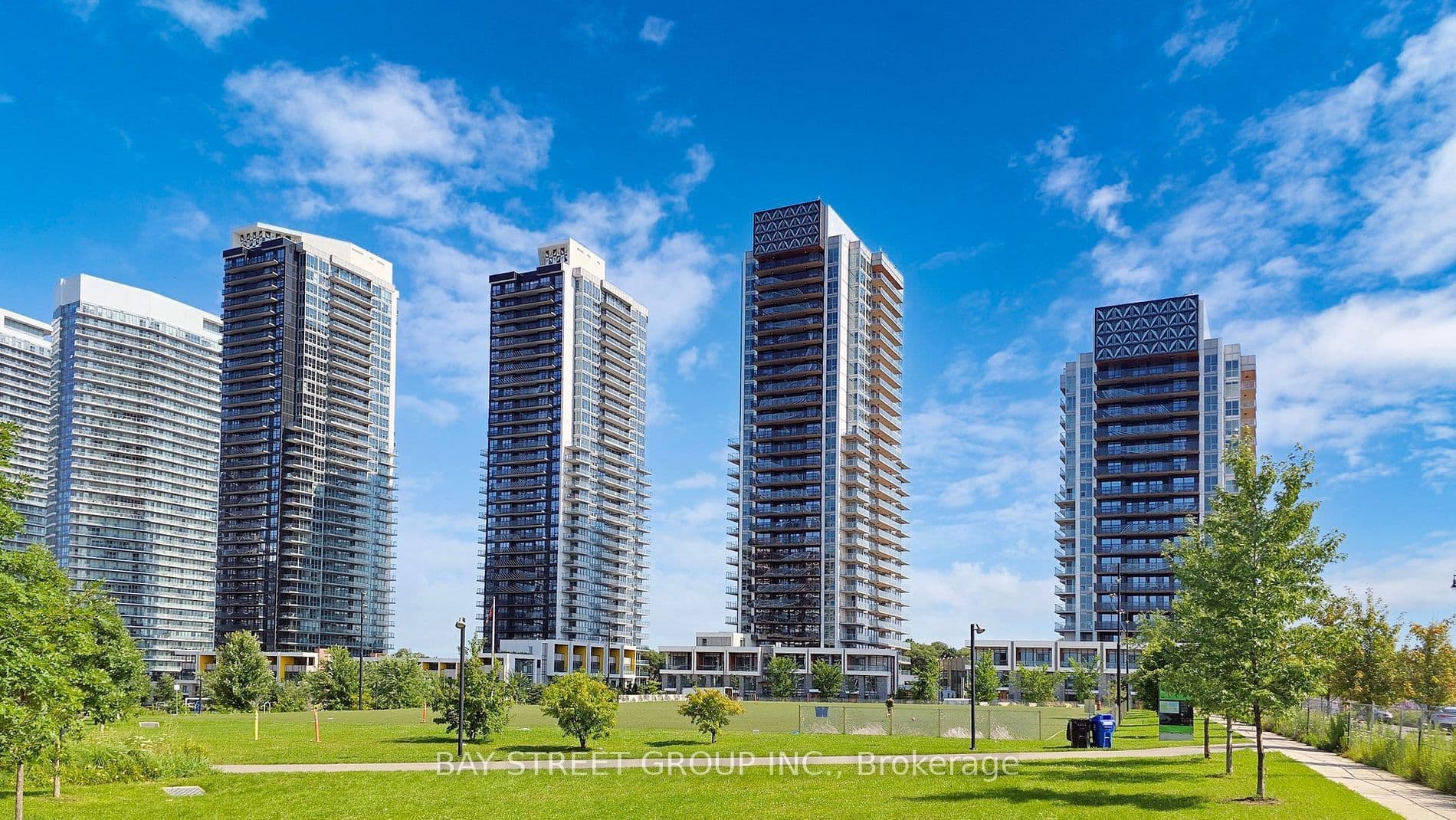 27 Mcmahon Drive 1507, Toronto C15, ON M2K 0J1