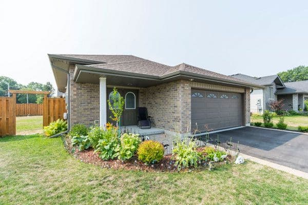 151 Rollins Drive, Belleville, ON K8N 4J8