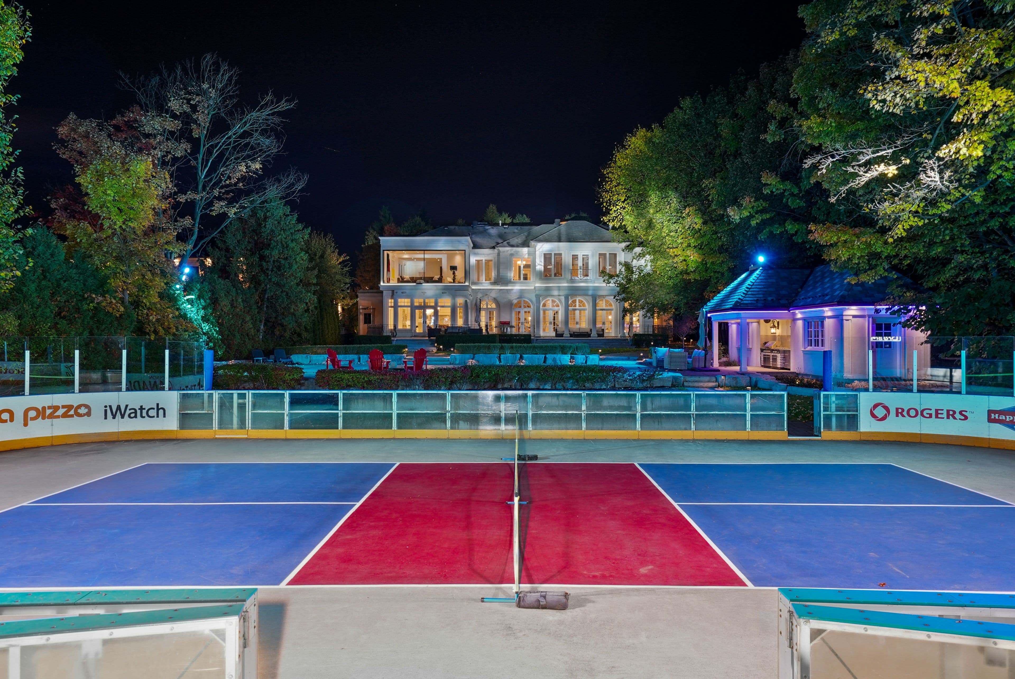 180 Sandringham Drive, Toronto C07, ON M3H 1E3