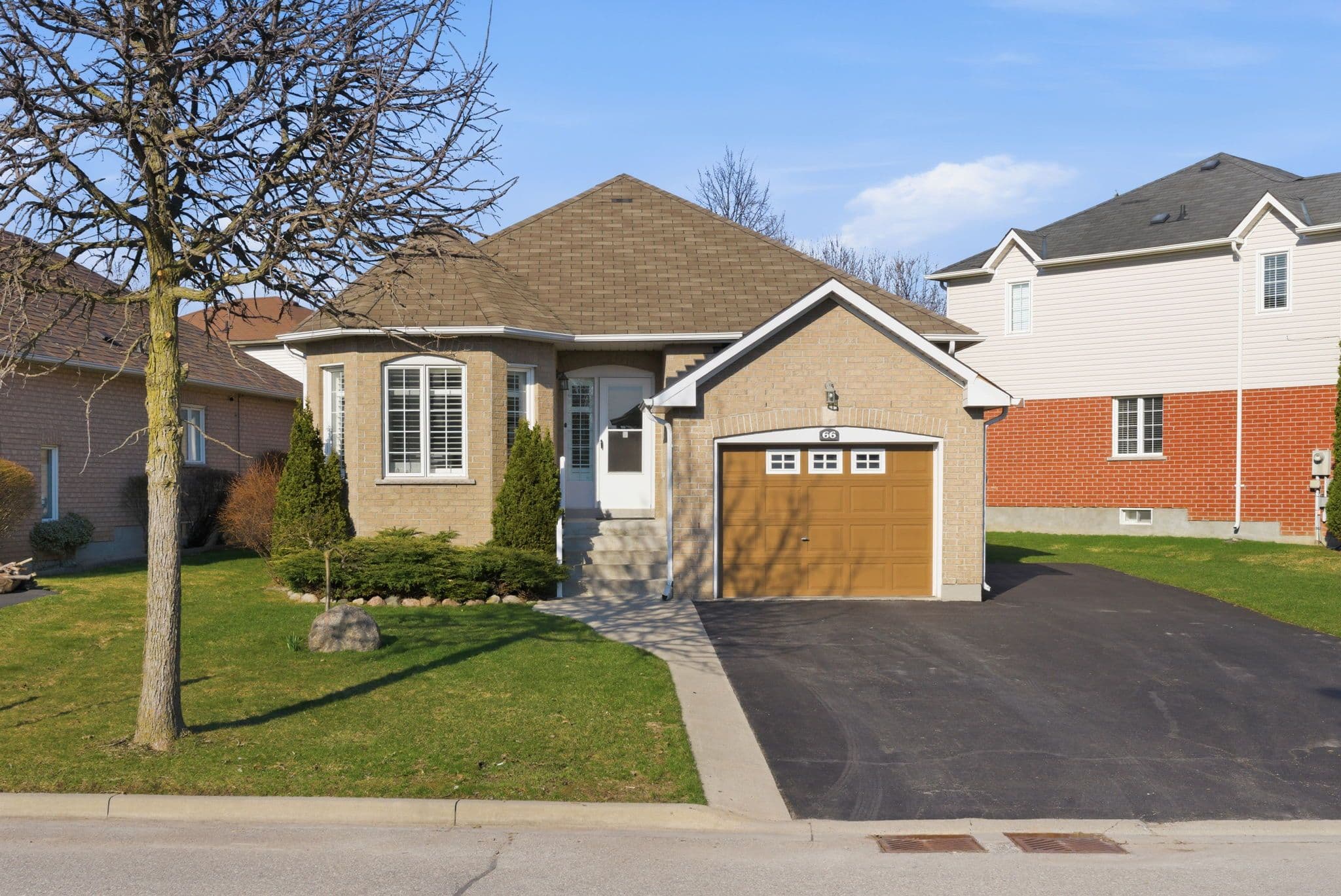 66 Squire Fletcher Drive, Clarington, ON L1C 5H9