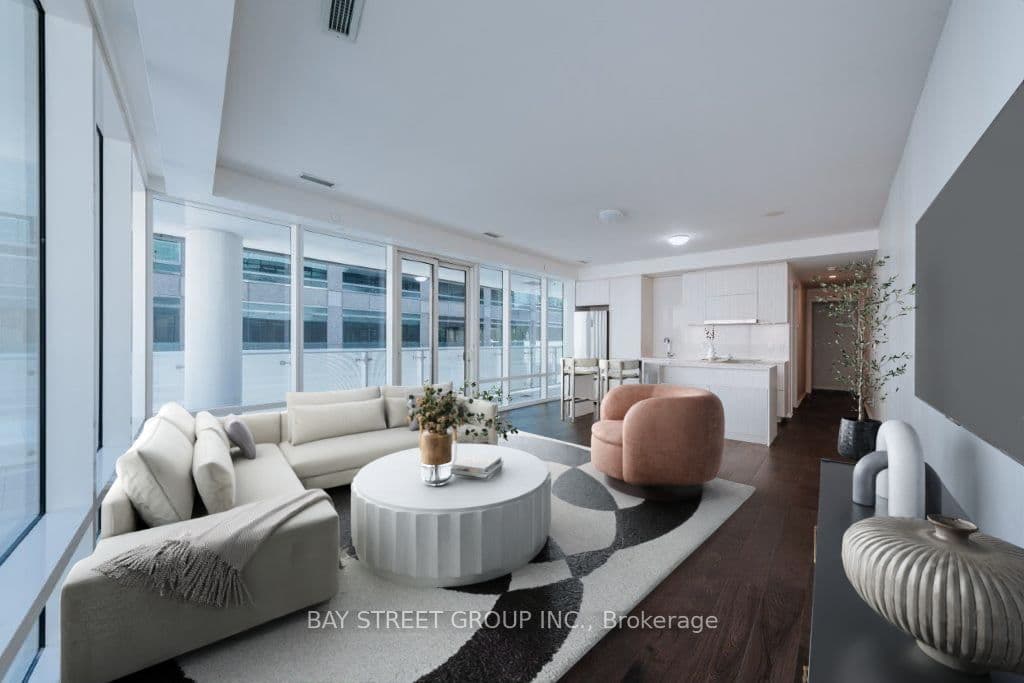 1 Bloor Street E 326, Toronto C08, ON M4W 0A8