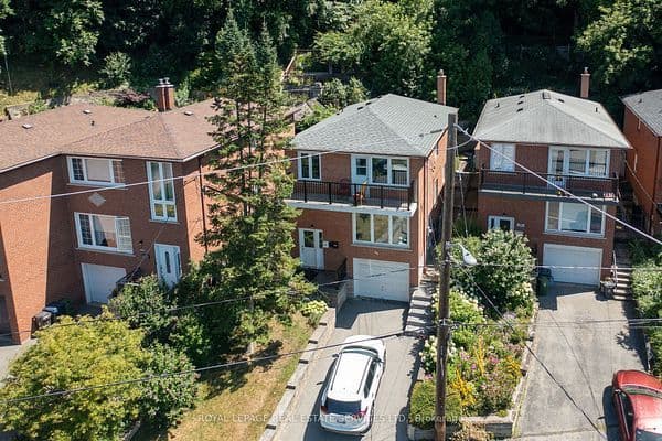 177 Gooch Avenue Lower, Toronto W02, ON M6L 4L9