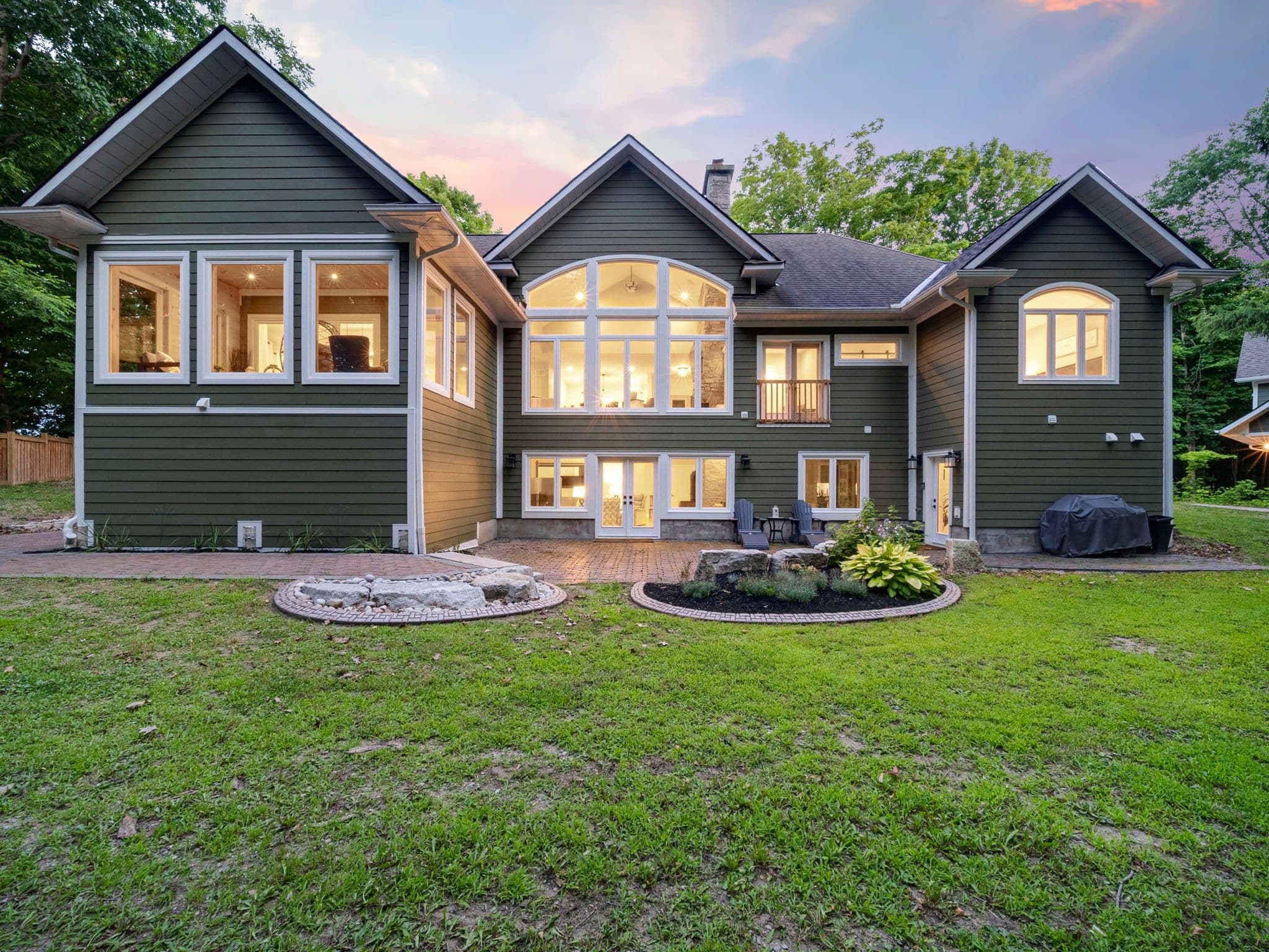 143 Bass Line, Oro-Medonte, ON L3V 0J9