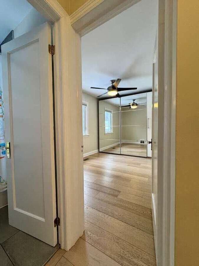 28 Inverleigh Drive, Toronto W07, ON M8Y 3E3