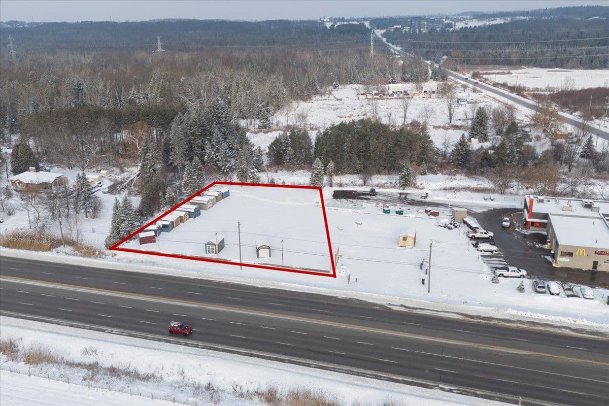 4712 County Road 90 Springwater Road, Springwater, ON L0L 2N2