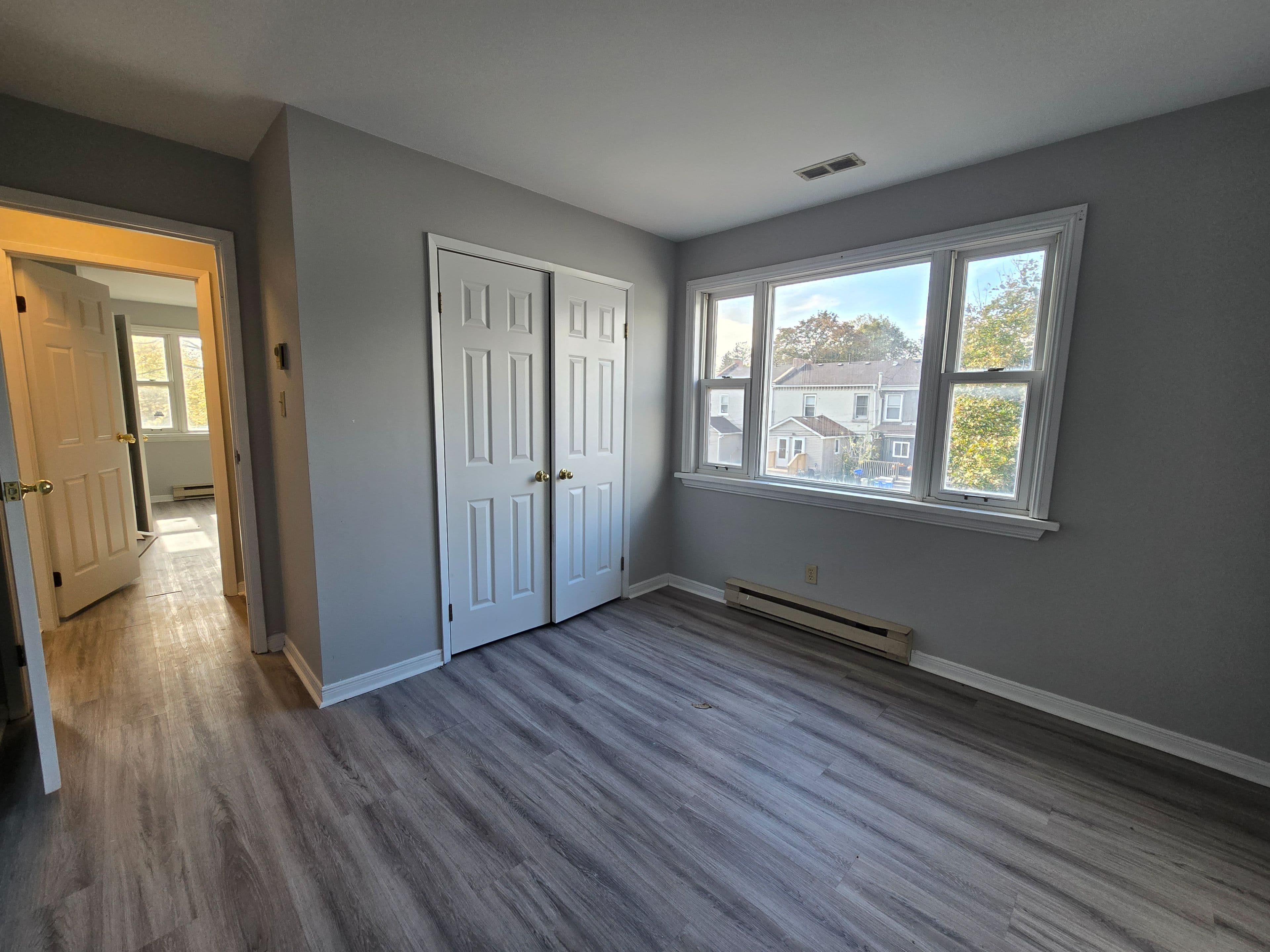 129 King Street E 1, Clarington, ON L1C 1N6