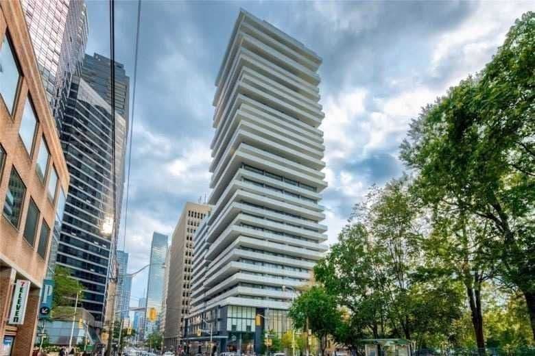 57 St Joseph Street Ph4, Toronto C01, ON M5S 0C5