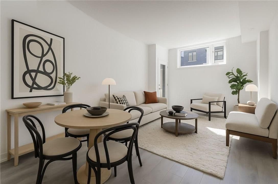 1135 Cooke Boulevard 105, Burlington, ON L7T 0C3