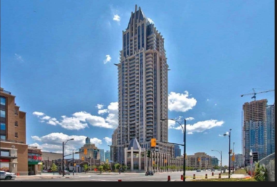 388 Prince of Wales Drive 2704, Mississauga, ON L5B 0A1