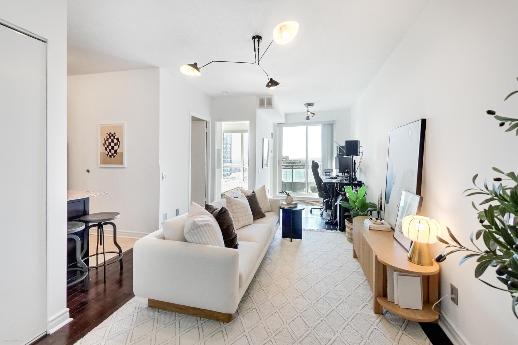 60 Byng Avenue 2001, Toronto C14, ON M2N 7K3