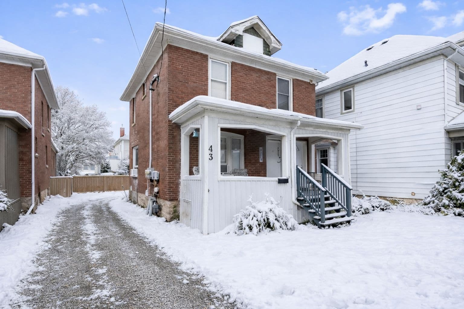 43 York Street, St. Catharines, ON L2R 6C2