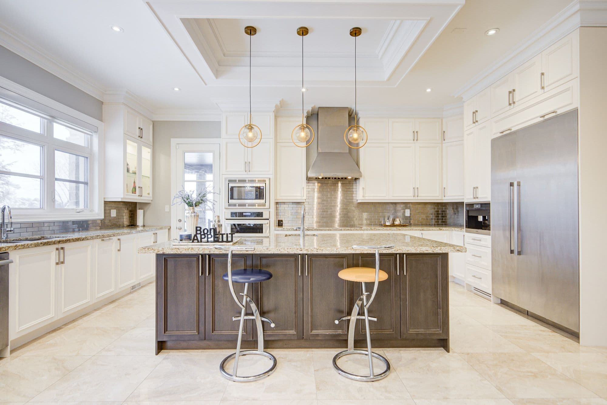 99 Glensteeple Trail N, Aurora, ON L4G 3T1