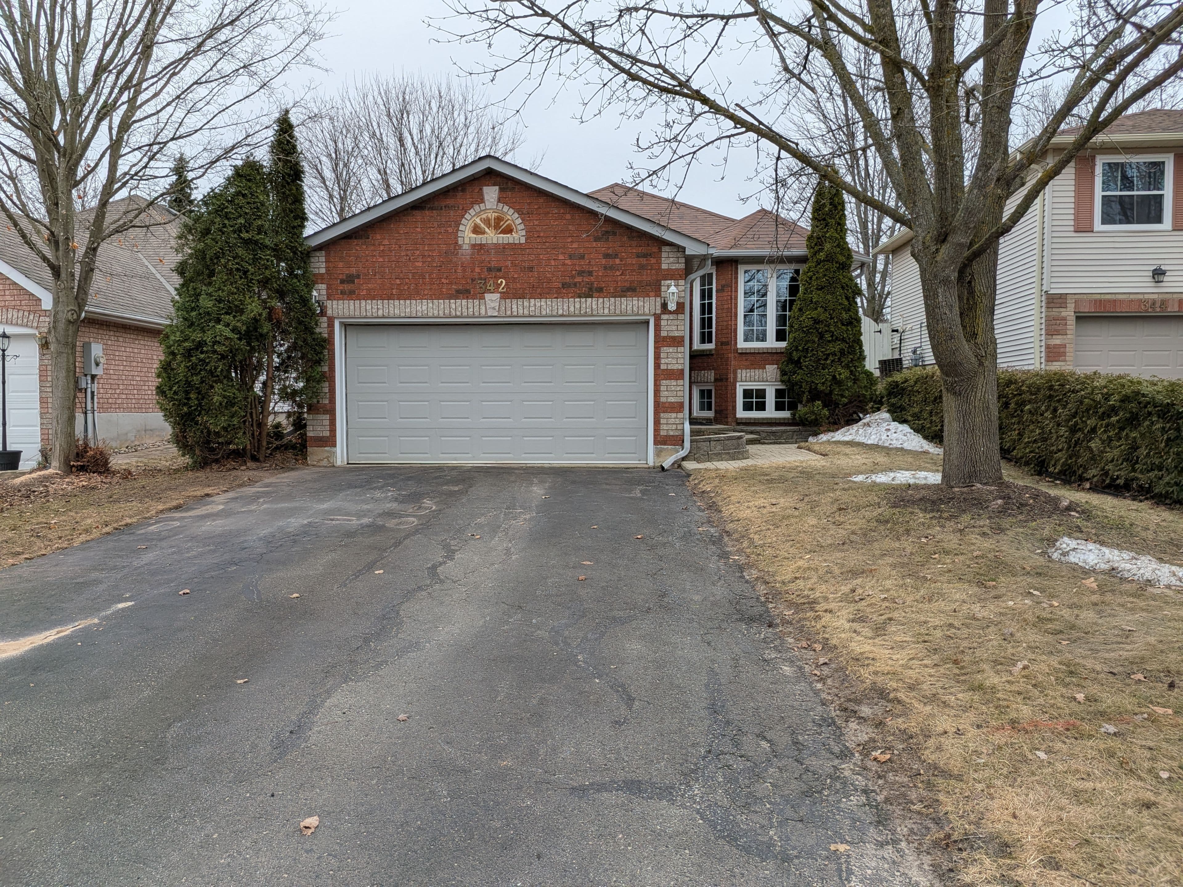 342 Lewis Drive, Orangeville, ON L9W 4P8