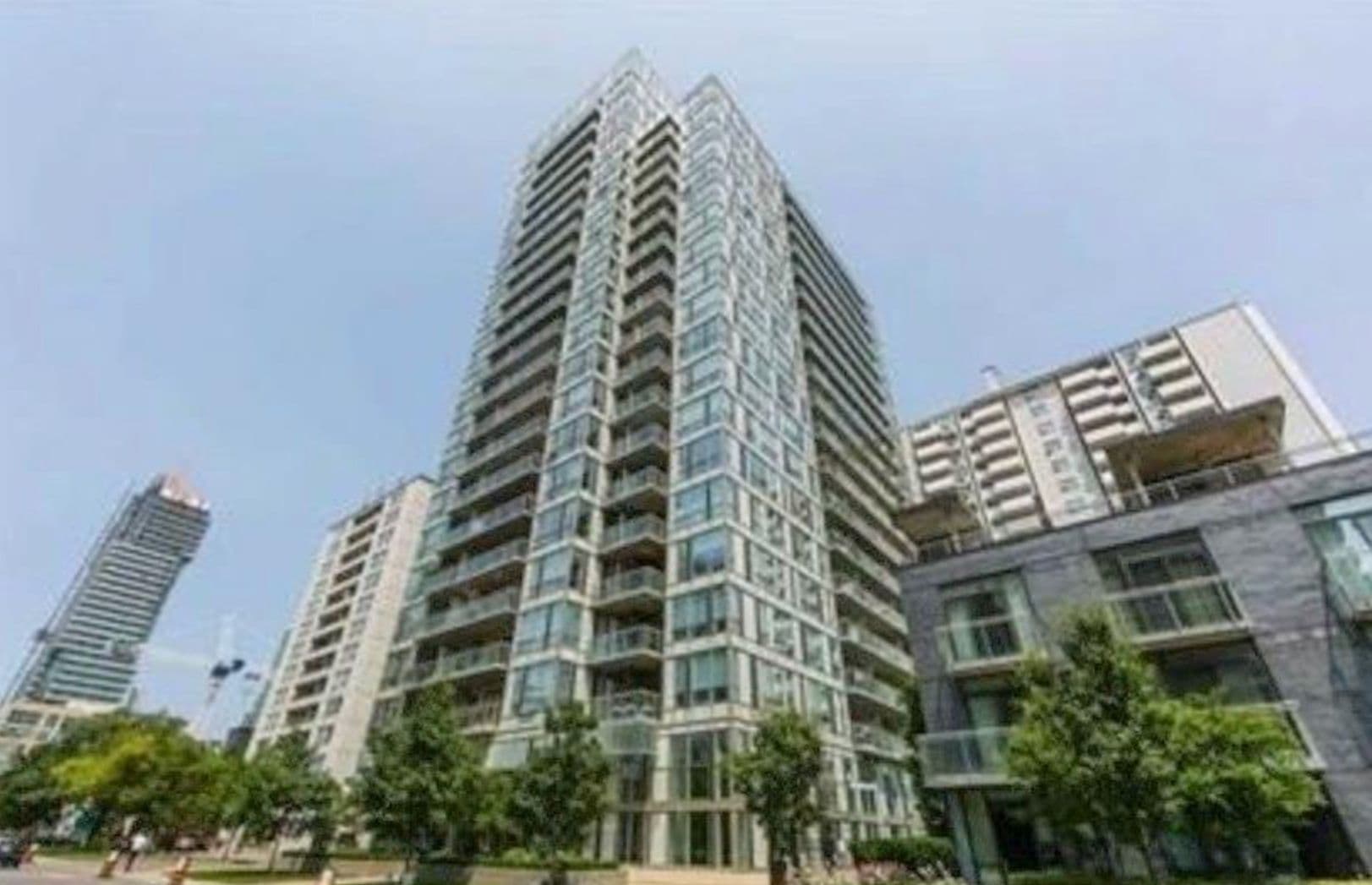 83 Redpath Avenue 309, Toronto C10, ON M4S 0A2